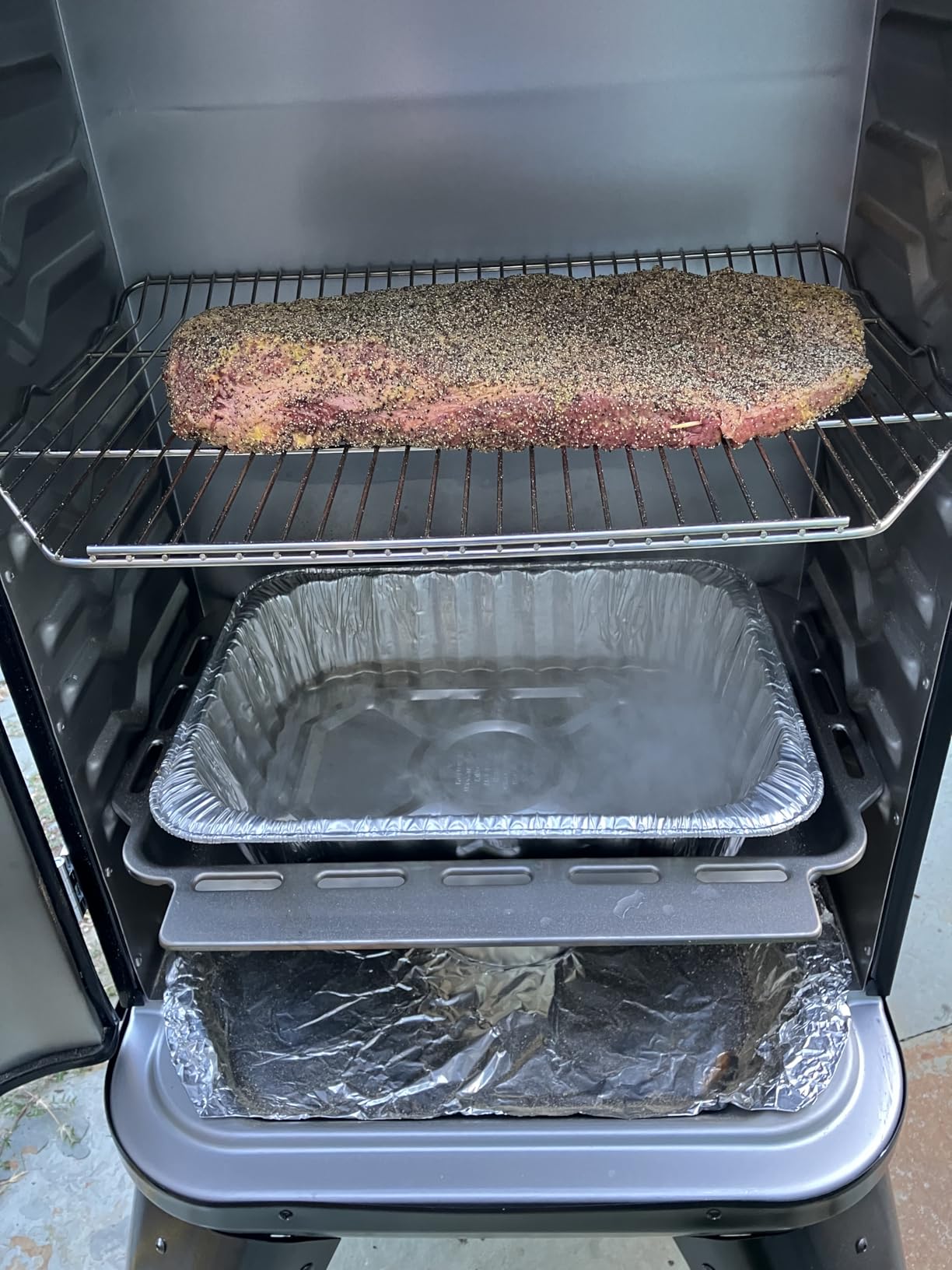 GRILLA Mammoth Vertical Smoker with 5 Trays, High Smoke Production, Wifi Enabled Touchscreen Controller, For Smoking, Outdoor Cooking, and Grilling customer photo 1