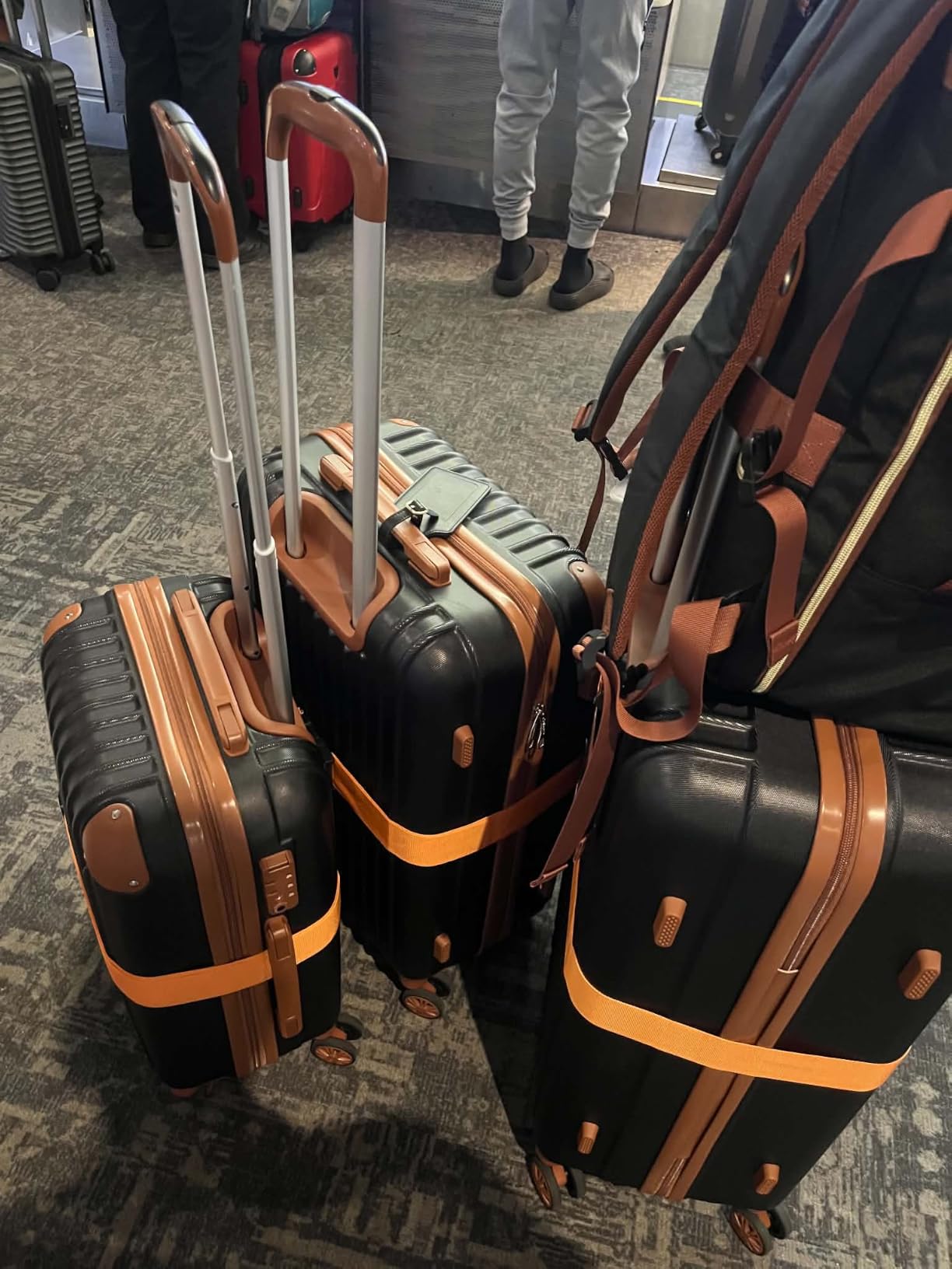 Cosbarn Luggage Sets, Lightweight Durable Hardshell, 5 piece Suitcase Sets customer photo 1