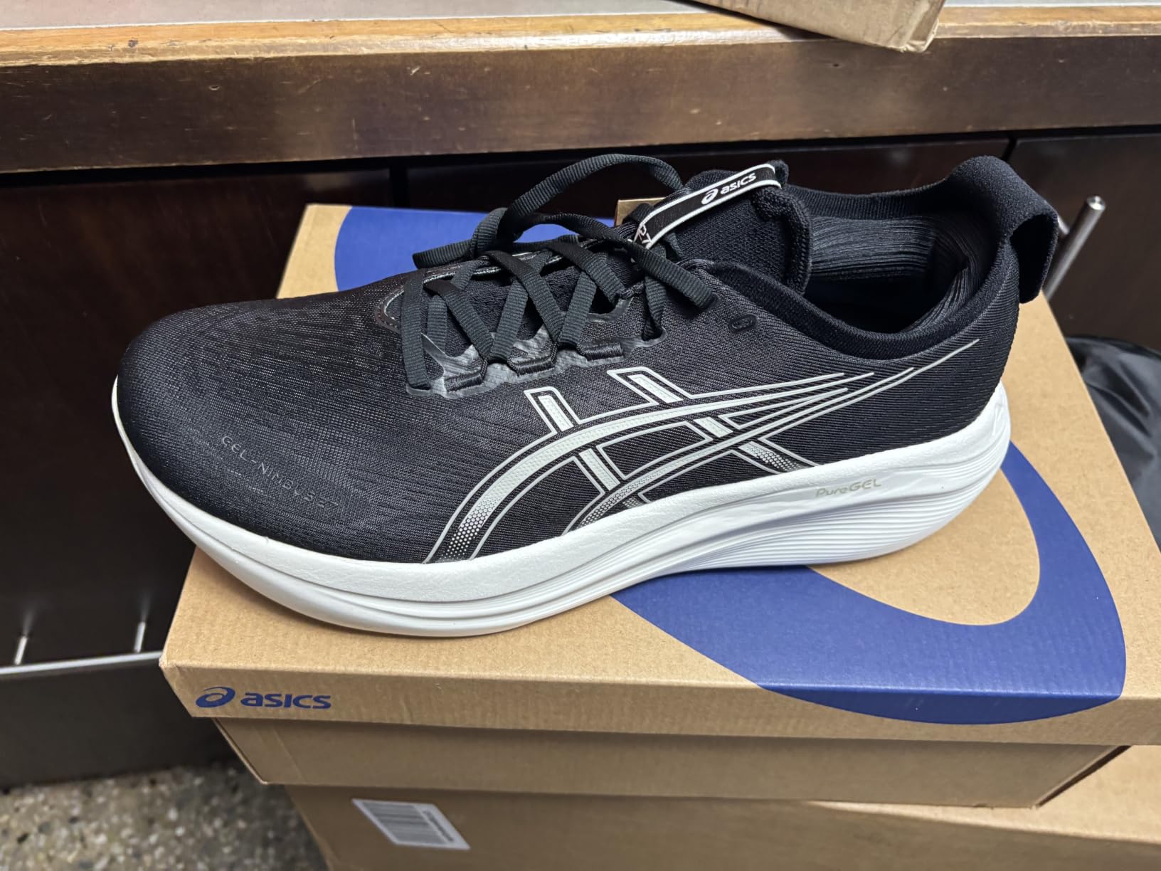 ASICS Men's Gel-Nimbus 27 Running Shoes customer photo 2