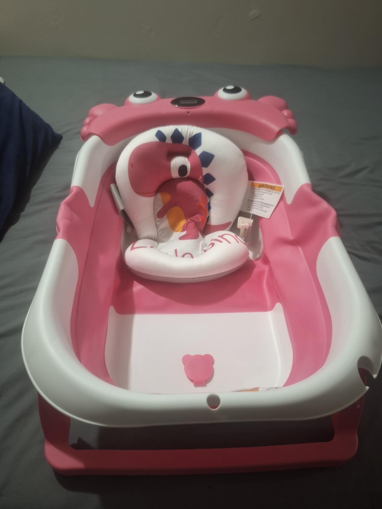 Collapsible Baby Bathtub for Newborns to Toddler with Real-time Temp Monitor & Floating Cushion,Portable Travel Tub for 0-36 Month, Foldable Baby Bath Tub for Infants Girl (Pink) customer photo 1
