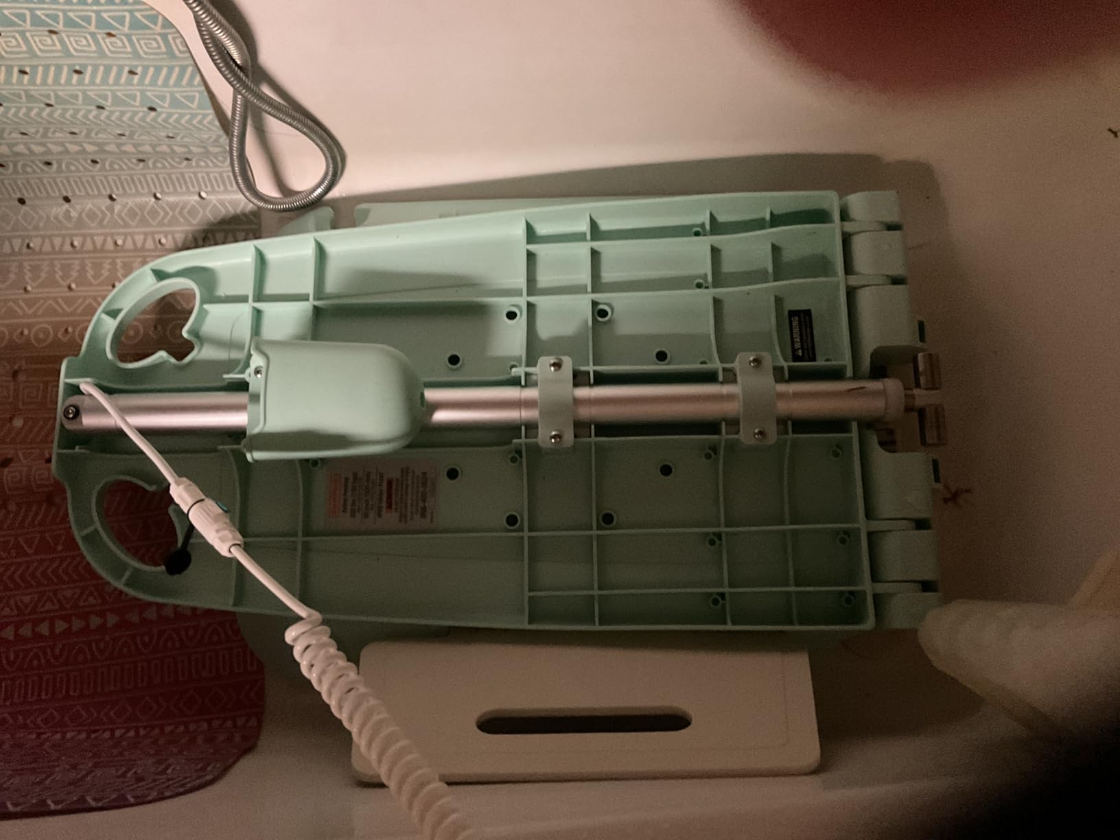 SuperHandy Portable Floor and Bath Lift, 330 lb Capacity, IP68 Waterproof customer photo 2