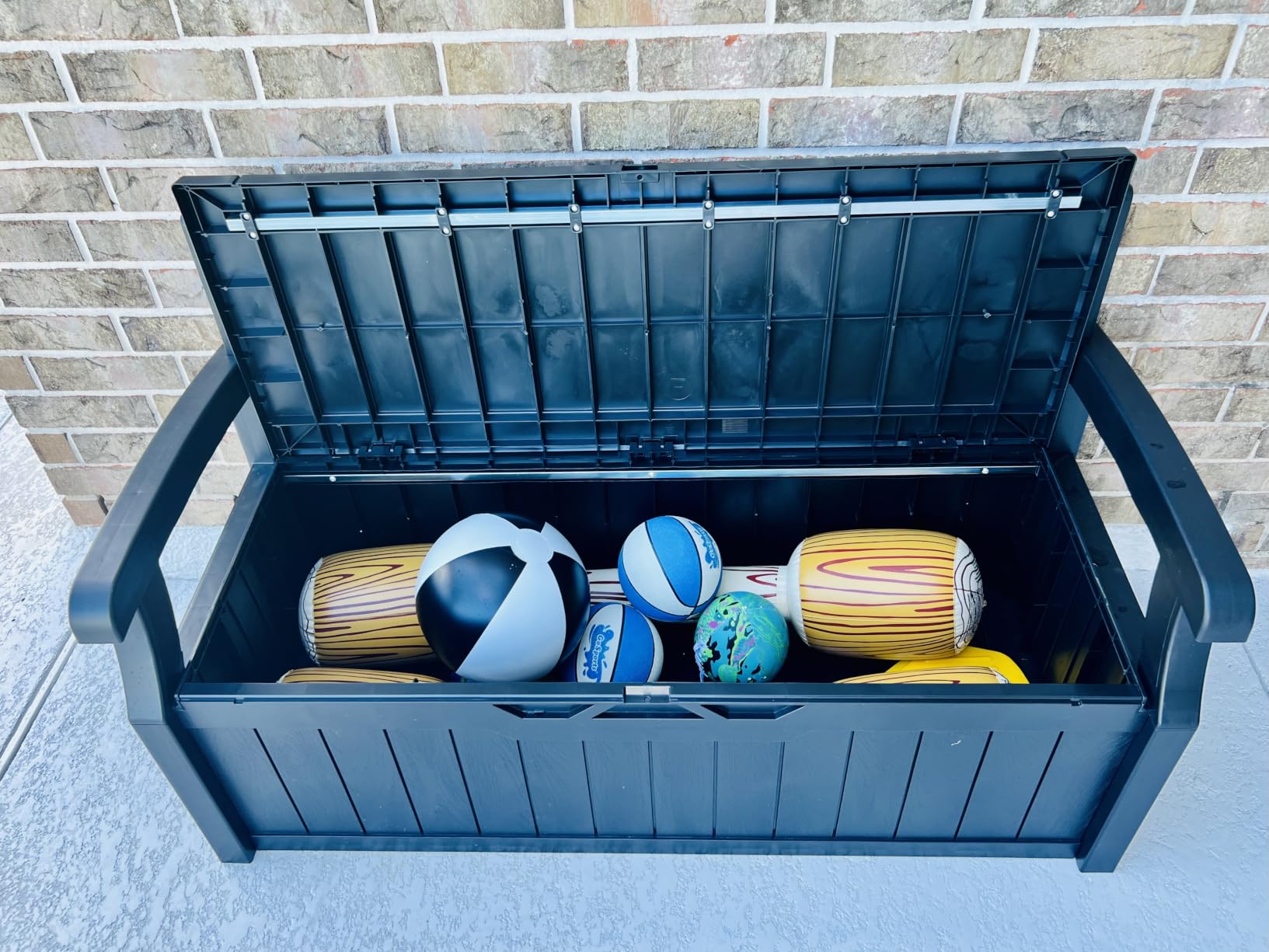 Greesum 80 Gallon Storage Bench Outdoor Deck Box with Armrest, Black | Patio Furniture,Lockable, Waterproof and UV Resistant, Suitable for Garden, Pool customer photo 1