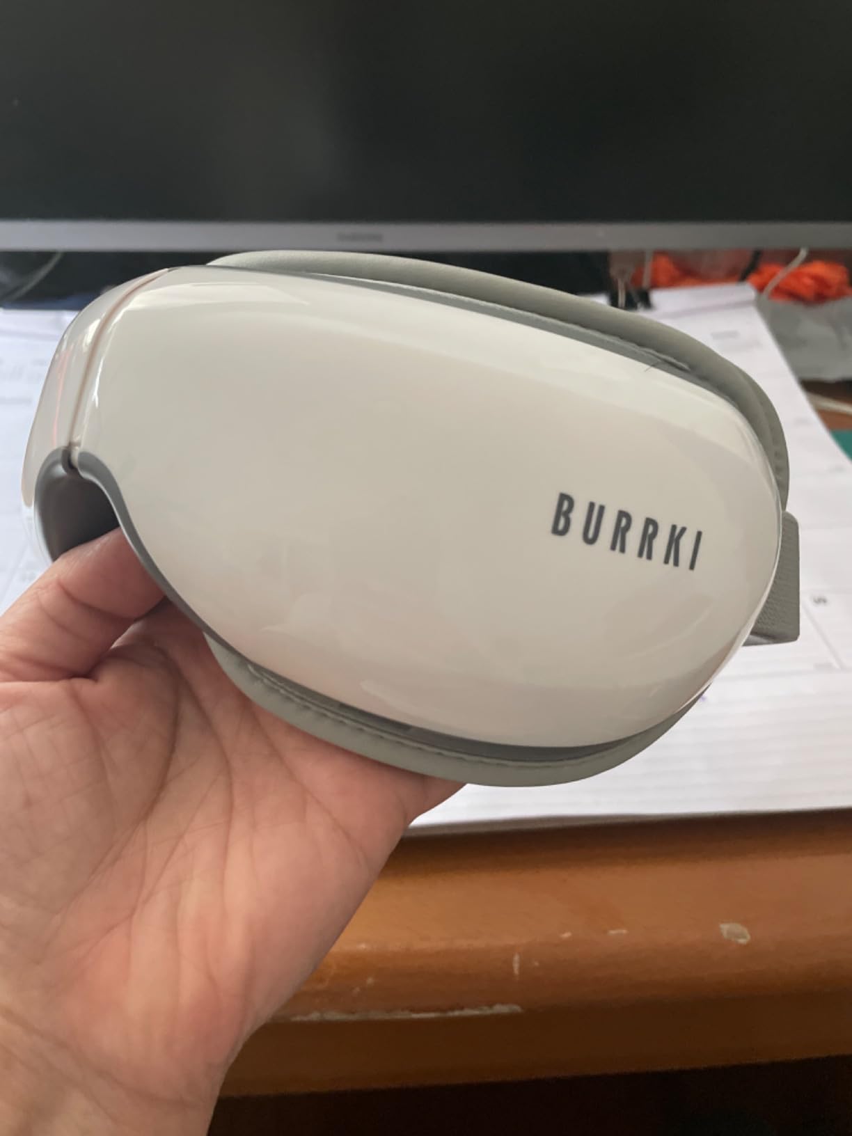 Eye Massager, Heated Massage Eye Mask customer photo 2