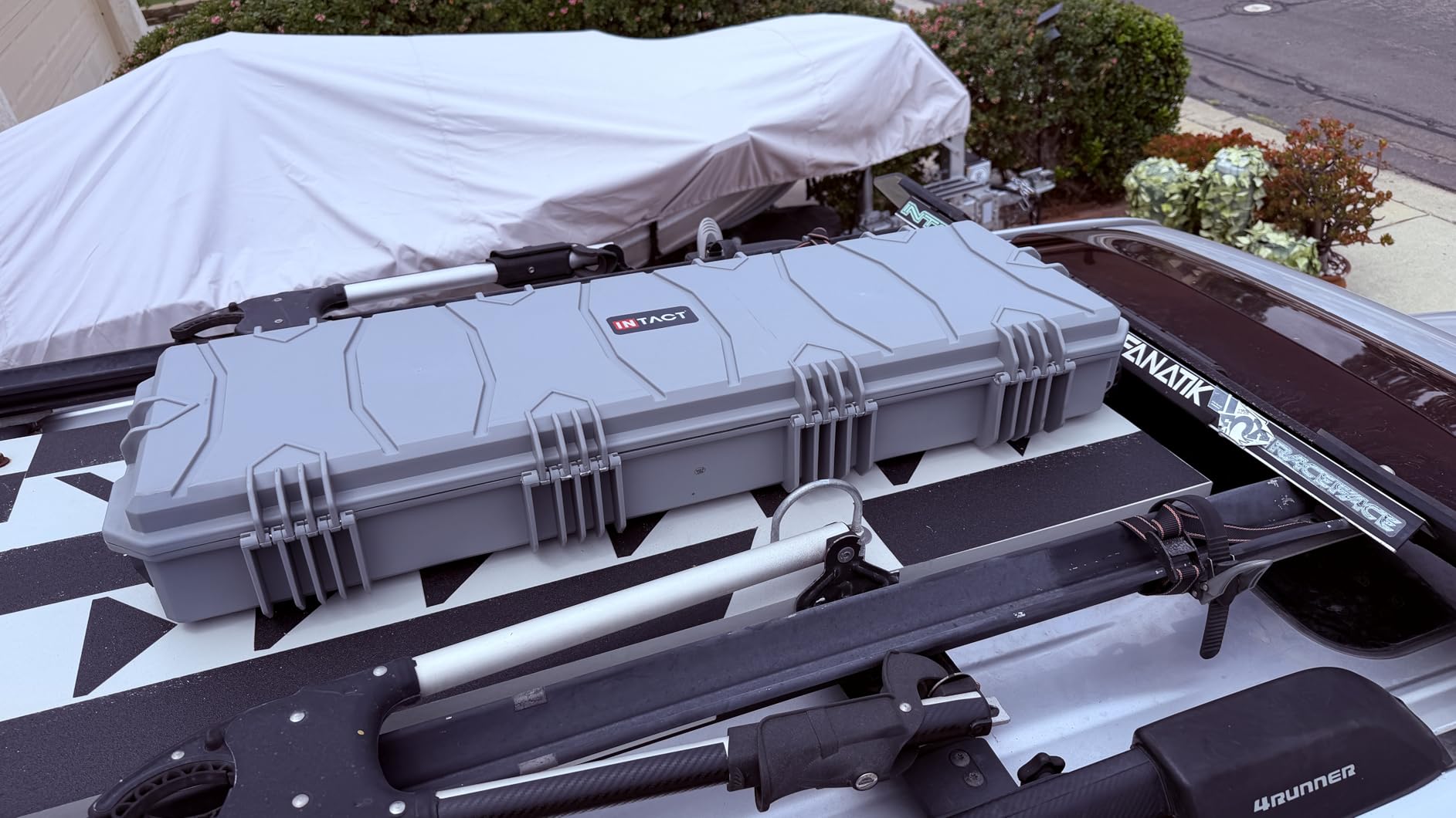Eylar 39 Inch Intact Series Rolling Hard Rifle Case, Lightweight and Durable Stacker Design with Foam customer photo 2