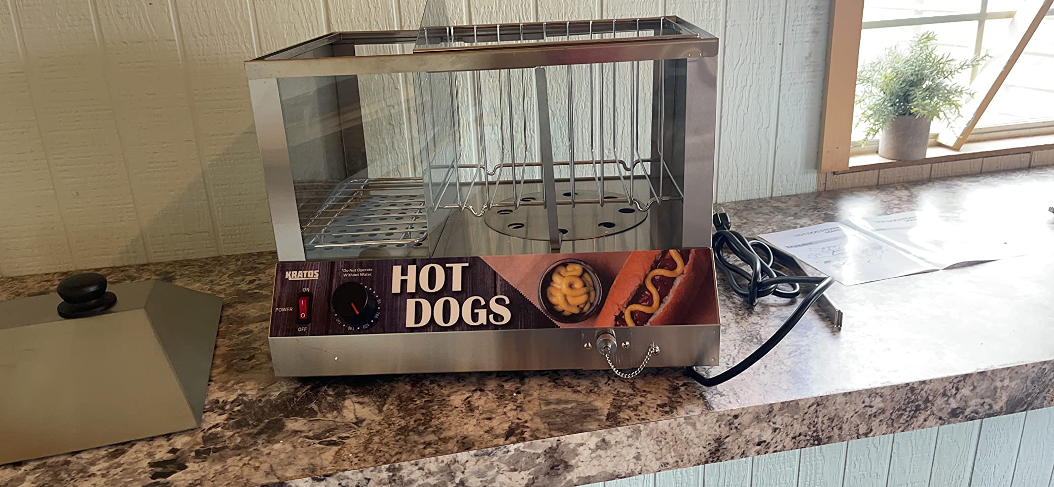 Kratos Countertop Electric Hot Dog Steamer, Commercial Hot Dog/Bun Merchandiser, Holds 200 Hot Dogs and 48 Buns, Stainless Steel, 120V, 1300W (29M-056) customer photo 1