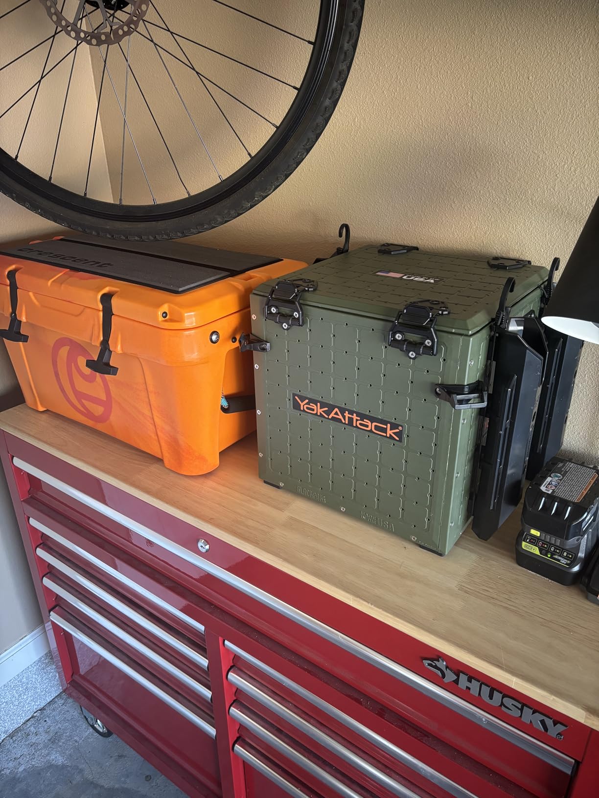 YakAttack BlackPak Pro 13