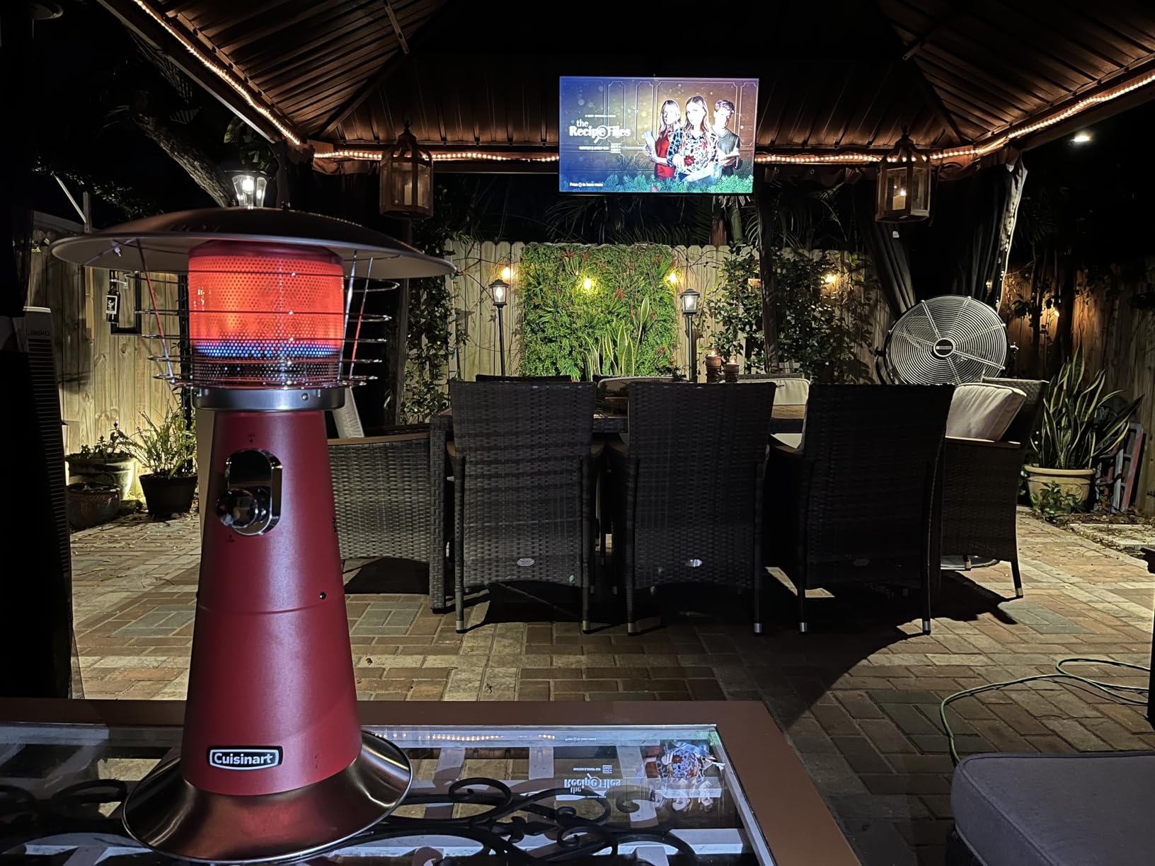 Cuisinart Patio Heater, Tabletop, Anti-Tilt Safety Switch, 11,000 BTU, Gray customer photo 1
