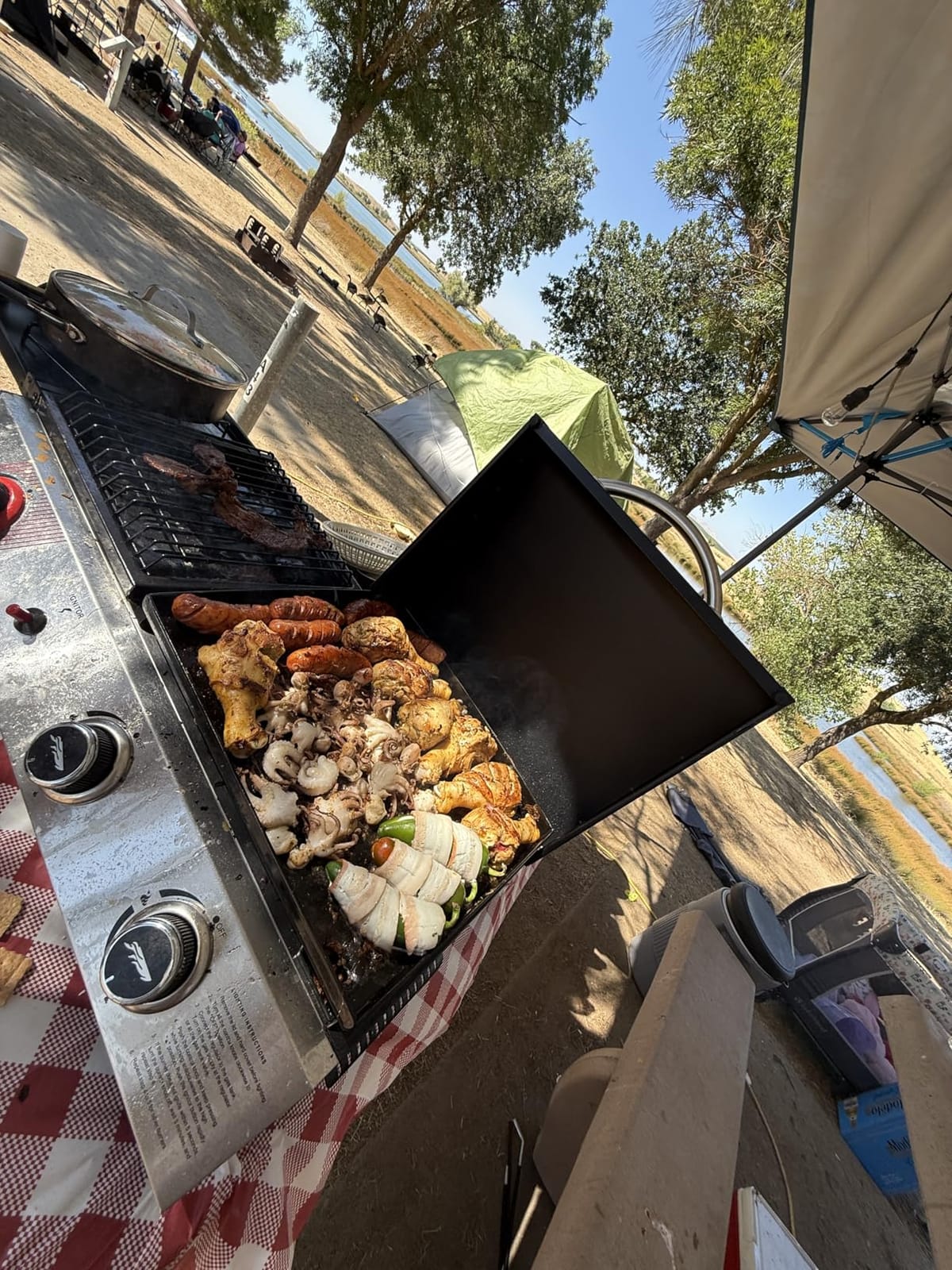 Royal Gourmet PD1305H 3-Burner Propane Gas Grill, Griddle Combo with Lid | 3-in-1 Grill Griddle Combo | 29,000 BTUs Output, 364 Sq. In. Cooking Area | for Outdoor Cooking, Silver & Black customer photo 2