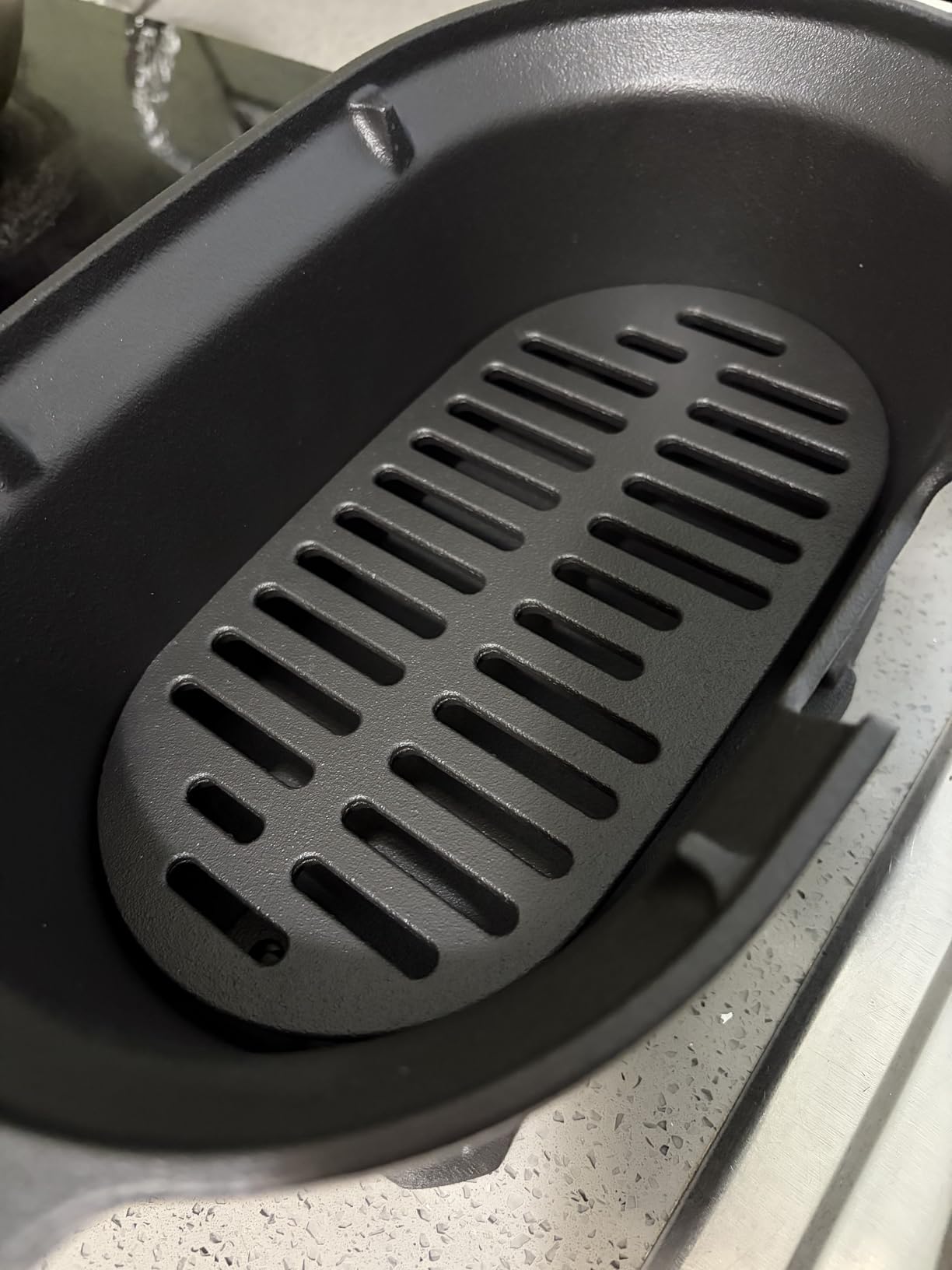 IRONMAX Mini Hibachi Grill Outdoor, Portable Small Charcoal Grill and Tabletop Cast Iron Skillet, 100% Cast Iron, Durable, Camping BBQ Grill Grate 11