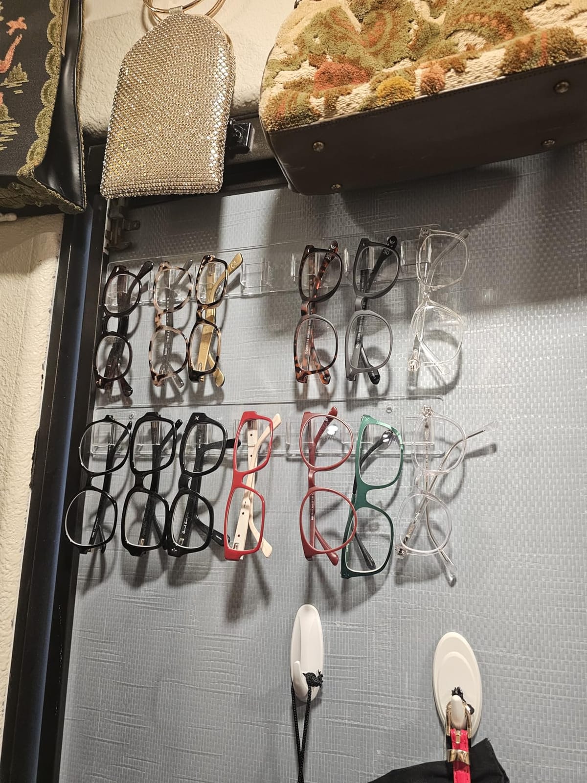 Meaocer Sunglasses Organizer 2 Pack, Wall Glasses Holder, Acrylic Sunglasses Display, Eyeglass Organizer for Multiple Glasses for Office & Home Decor, Unique Gifts for Husband, Women & Girls, Clear customer photo 1
