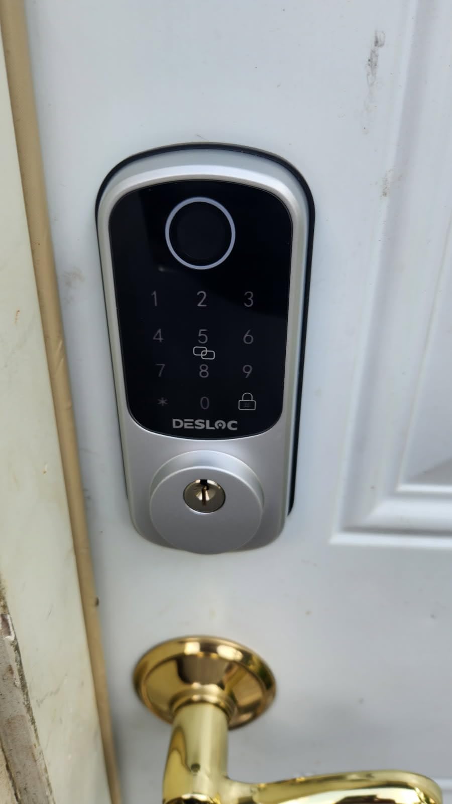 DESLOC B200 Fingerprint Smart Door Lock, Keyless Entry Deadbolt customer photo 2