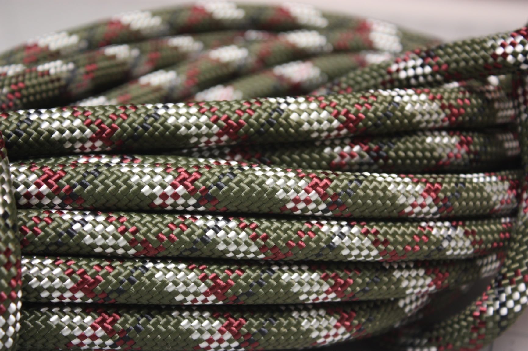 1/2 in x 100Ft Static Polyester Arborist Rope, ASTM F2116 Certified 9000Lbs MBS 48 Strands Bull Rope for Climbing Tree Swing Pulling Sailing customer photo 1