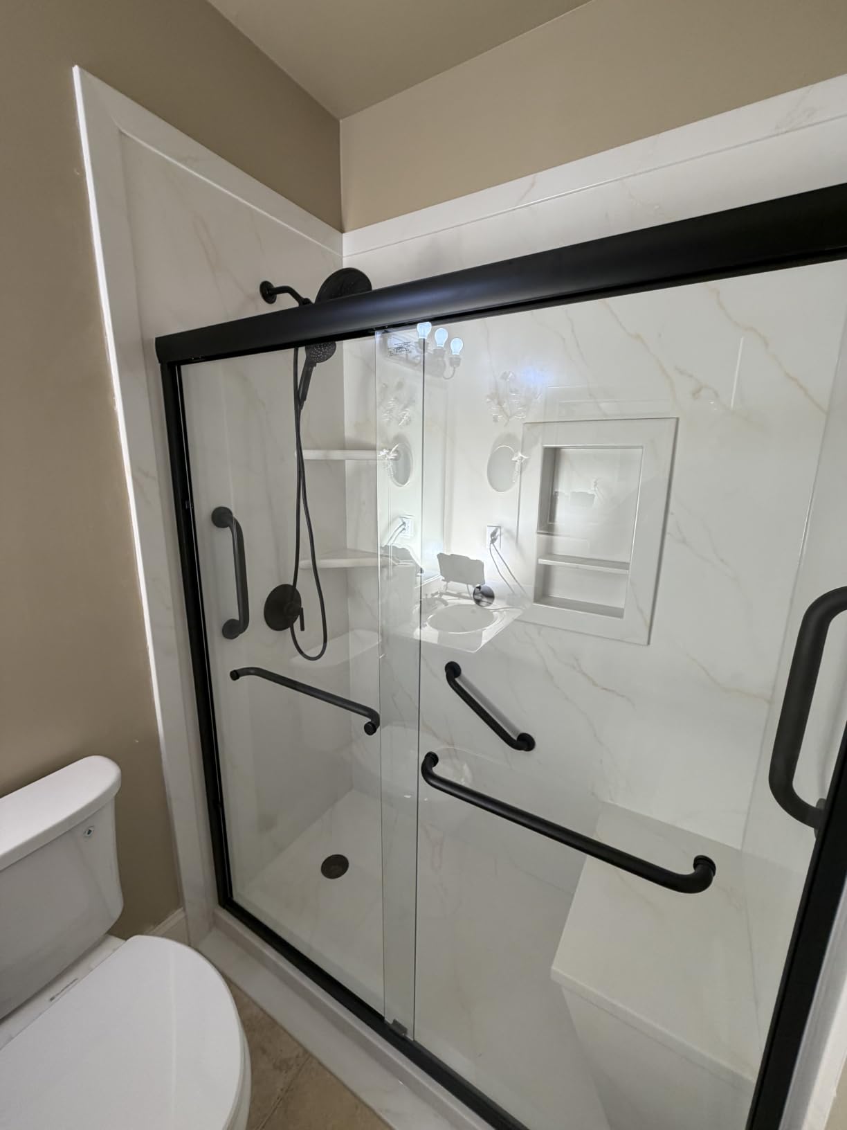 GETPRO Tub Shower Door Sliding 56-60 in. W x 58 in. H Semi-Frameless Bypass Double Sliding Bathroom Glass Tub Door,1/4 inch Clear Tempered Glass Bathtub Door Matte Black customer photo 1