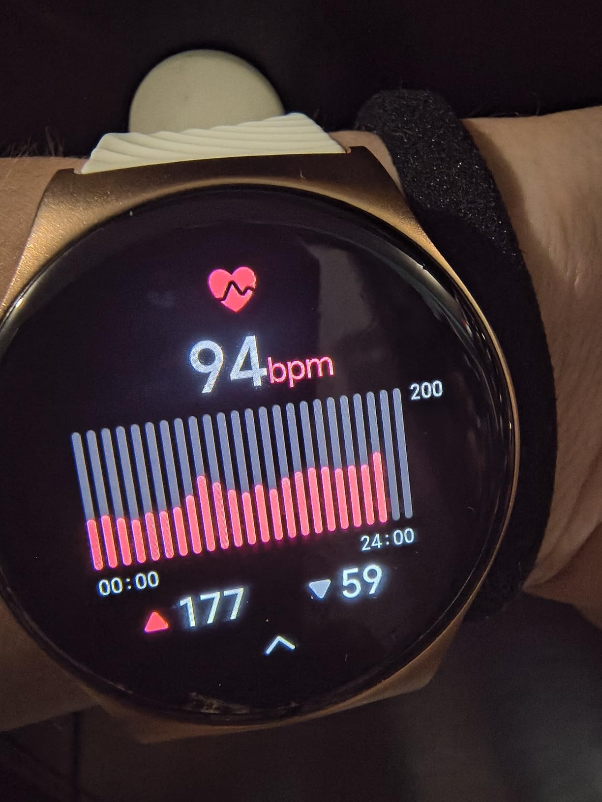 Motorola Moto Watch 120 - Premium Bluetooth Smartwatch with AMOLED Display, 10-Day Battery, Heart Rate & SpO2 Tracking, Fitness & Health Monitoring, Compatible with Android and iPhone - Phantom Black customer photo 1