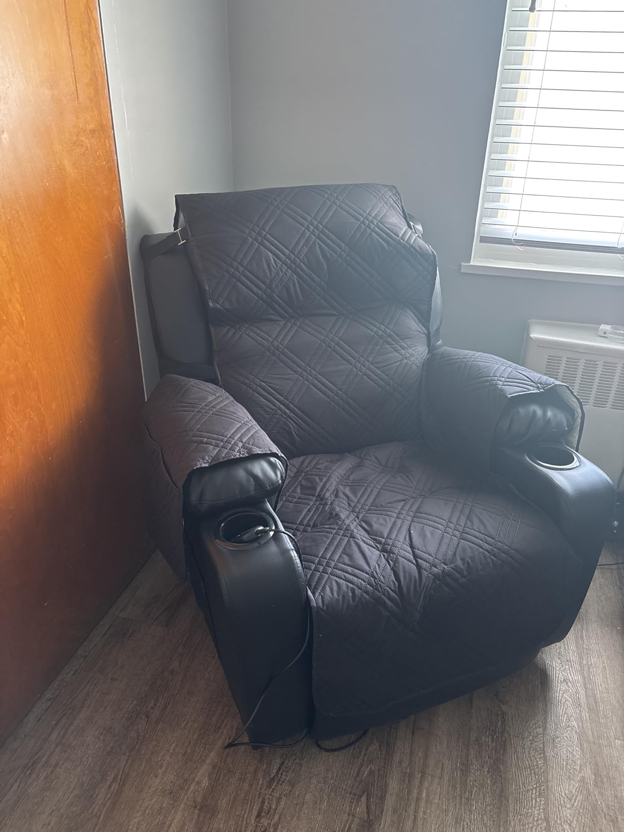 FLEXISPOT XL31 Power Lift Recliner for Elderly, Massage & Heat, Medium customer photo 2