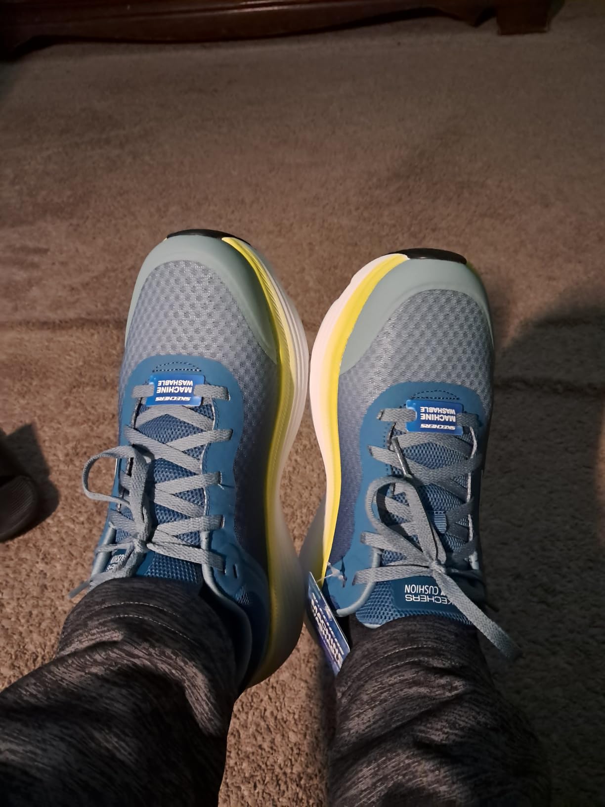 Skechers Men's Max Cushioning Endeavour Sneaker customer photo 1