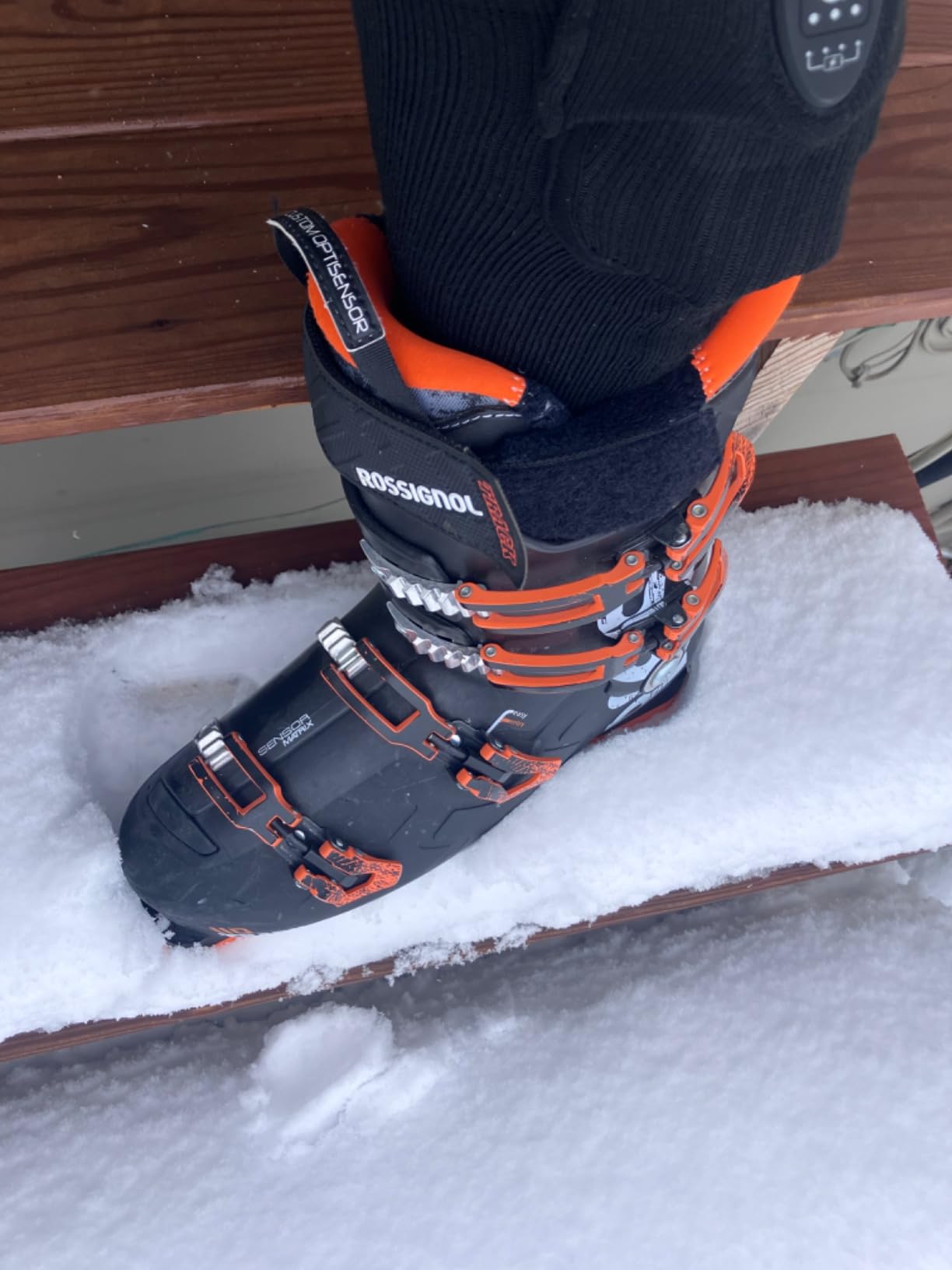 SAVIOR HEAT Heated Socks for Men Women with APP Control Battery Rechargeable Electric Heating Skiing Socks Washable Foot Warmer for Winter Hunting Skiing Fishing Hiking customer photo 1