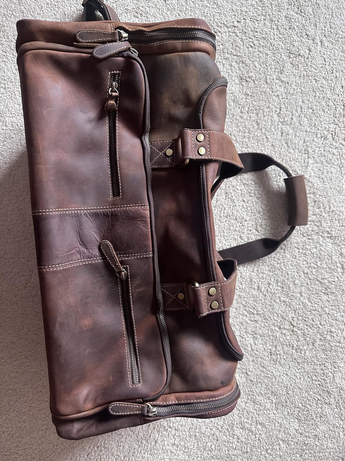 Luxorro Full Grain Leather Duffle Bag for Men | TSA Approved 22x14x9 Carry On Luggage | 22 Inch, 45L Capacity | Overnight Weekender & Travel Duffel | Dark Brown customer photo 1