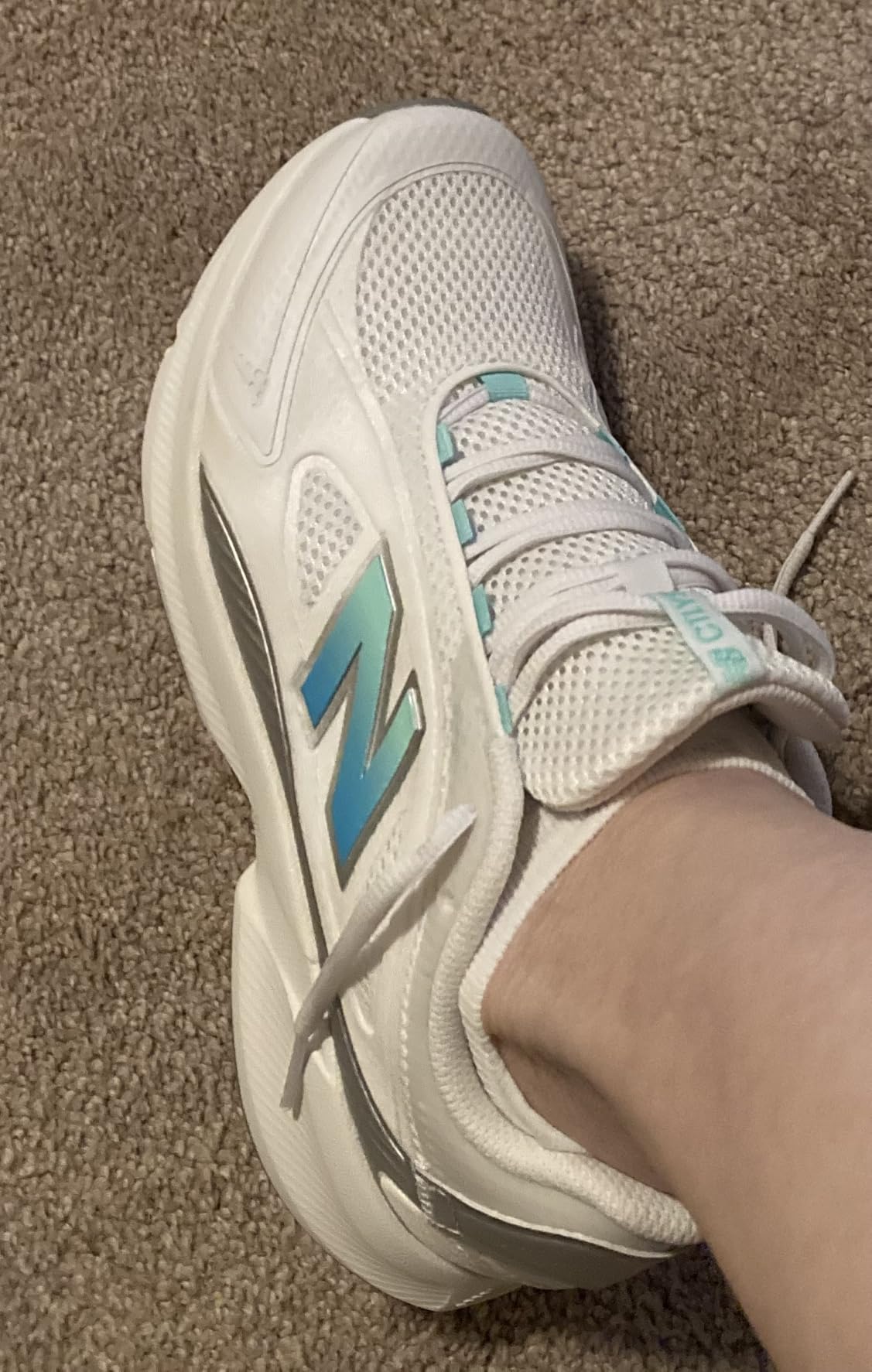 New Balance Women's Ctlyst customer photo 1