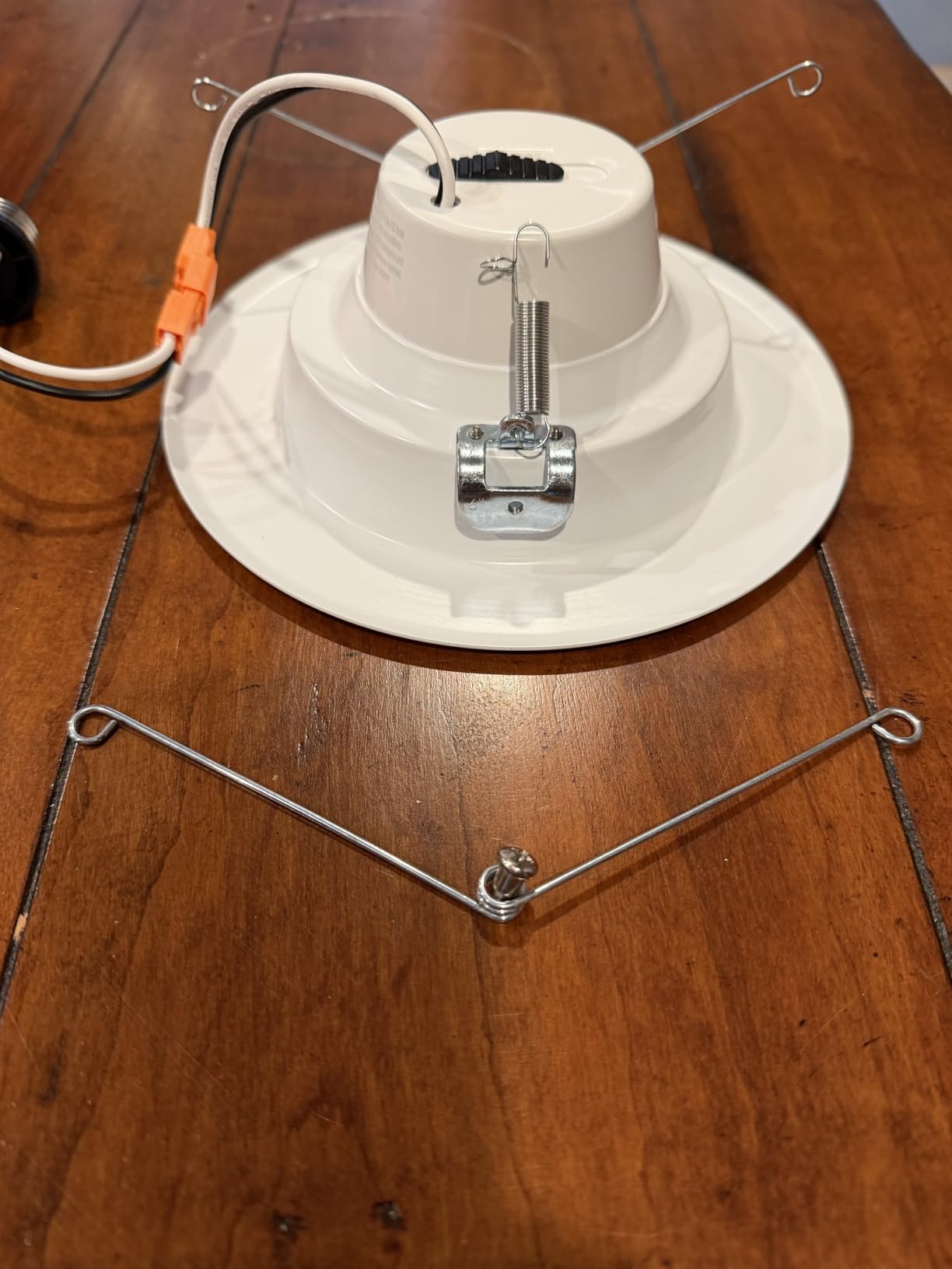 Feit Electric 5/6in LED Recessed Downlight Retrofit Kit, 75W Eq, Dimmable, Adjustable White 2700K-5000K, 90 CRI, 925 Lumens, 50,000-Hour Lifetime, E26 Adapter, 6 Pack customer photo 1