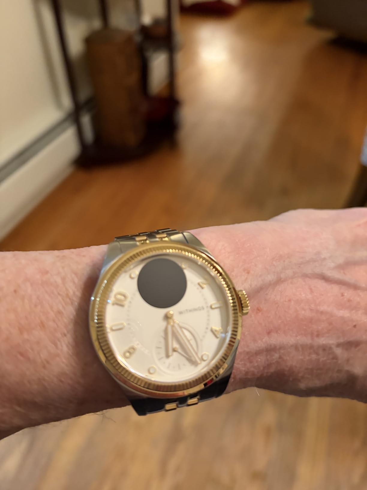 Withings Scanwatch Nova Brilliant - Hybrid Smart Watch, ECG, SPO2, Gold customer photo 2