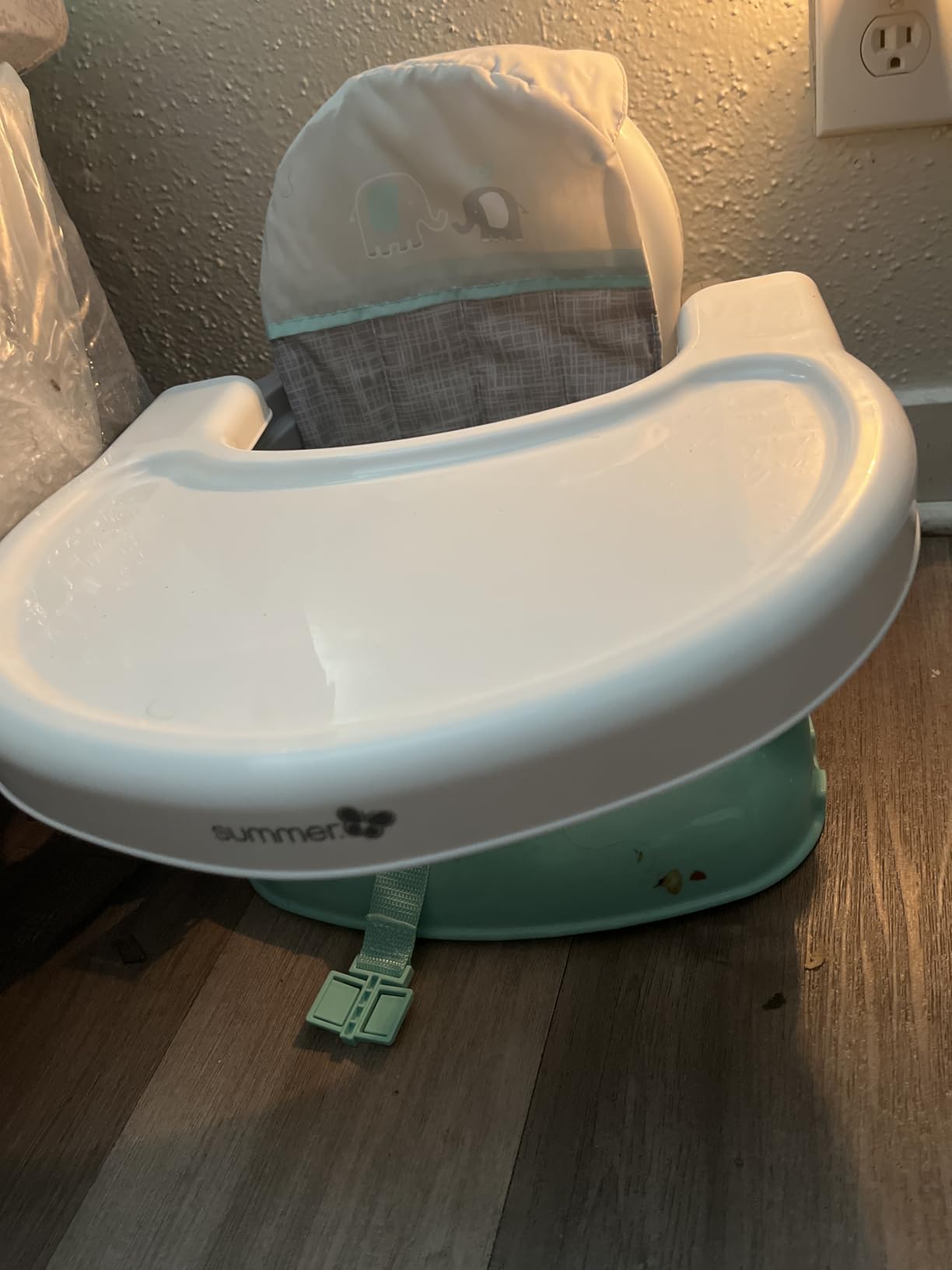 Ingenuity Deluxe Comfort Booster Seat for Kitchen Chair, Compact Fold, Portable, Lightweight, Toddler Booster Seat for Dining Table, from 6 Months to 3 Years – Teal customer photo 1