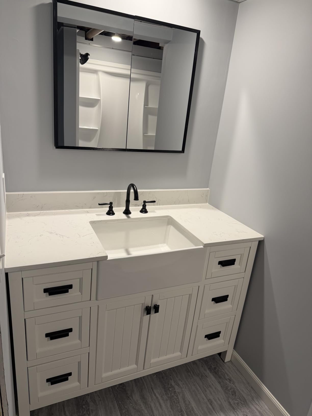 48 Inch Bathroom Vanity with Sink, Fully Assembled, White | Farmhouse Solid Wood Single Sink Bathroom Vanity with Soft Close Doors & Dovetail Drawers, Apron Farm Sink, 0.78