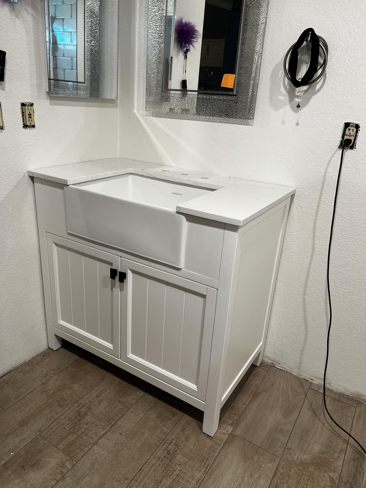 48 Inch Bathroom Vanity with Sink, Fully Assembled, White | Farmhouse Solid Wood Single Sink Bathroom Vanity with Soft Close Doors & Dovetail Drawers, Apron Farm Sink, 0.78