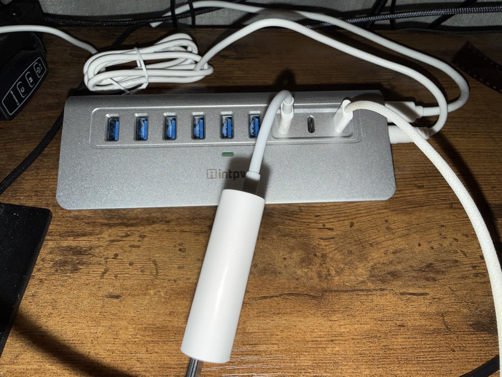 intpw Powered USB Hub 10Gbps, 9-Port USB 3.2 Hub, USB C Hub with USB A/USB C 3.2, 4 USB 3.0, 2 PD 45W Charging Ports, 65W Power Adapter and 3.3FT Cable, Aluminum USB Hub for PC,Laptop,iPhone 17/16/15 customer photo 1