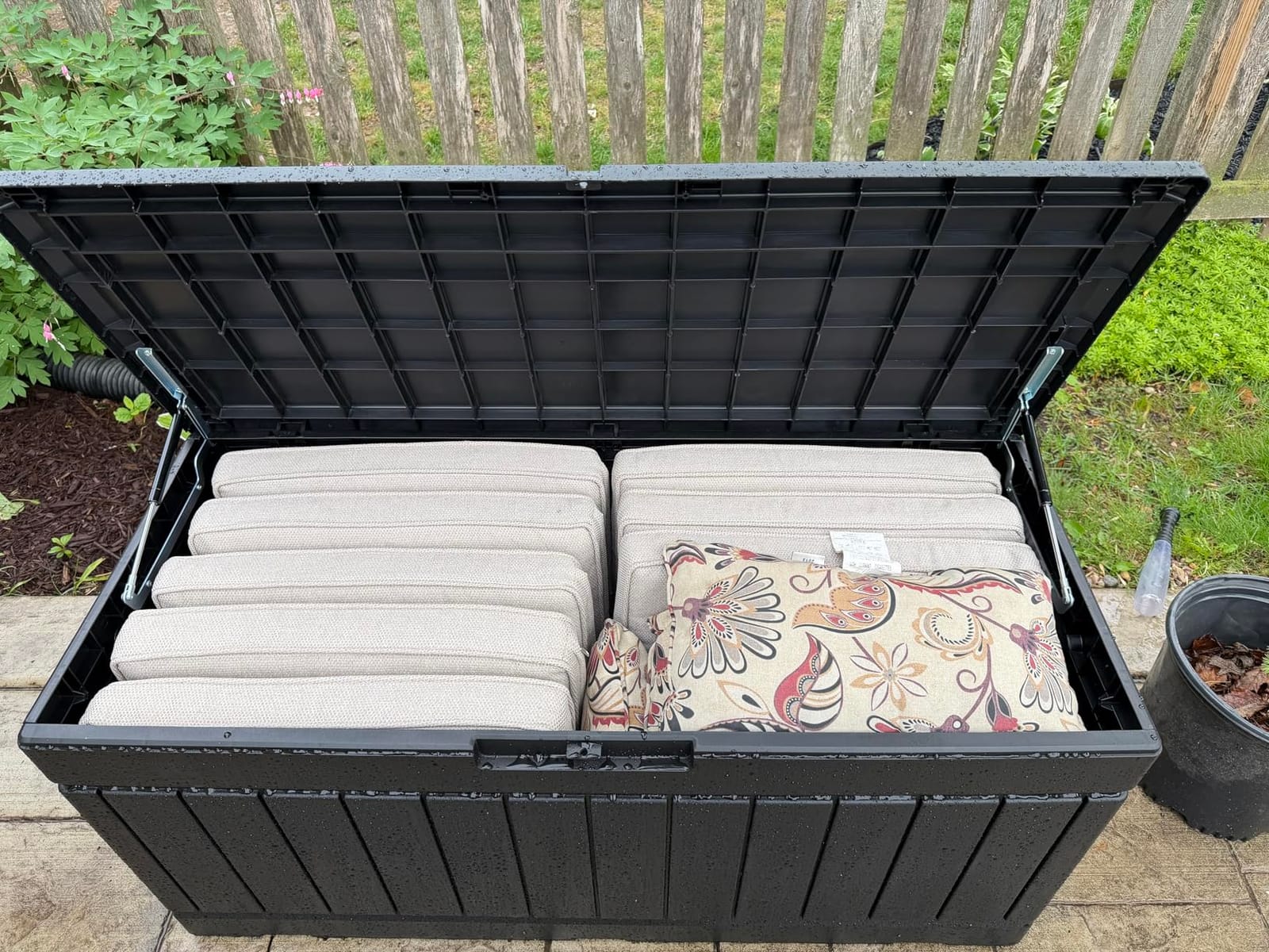 Devoko 78 Gallon Deck Box, Waterproof Resin Outdoor Storage Box | Outdoor Storage Bench Lockable for Outside and Patio Furniture, Garden Tools and Pool Supplies customer photo 2