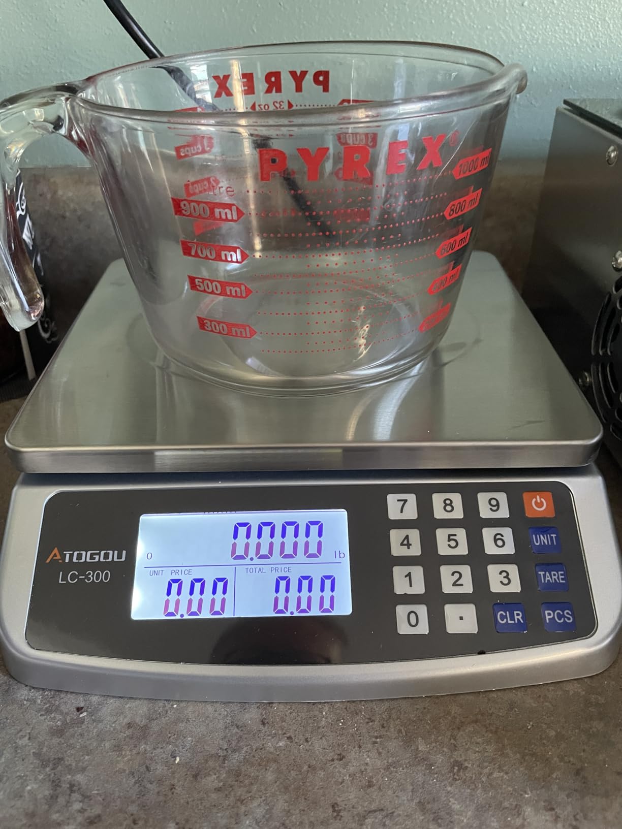 Atogou 110lb Food Scale, Commercial Kitchen Scale with Price Computing customer photo 1