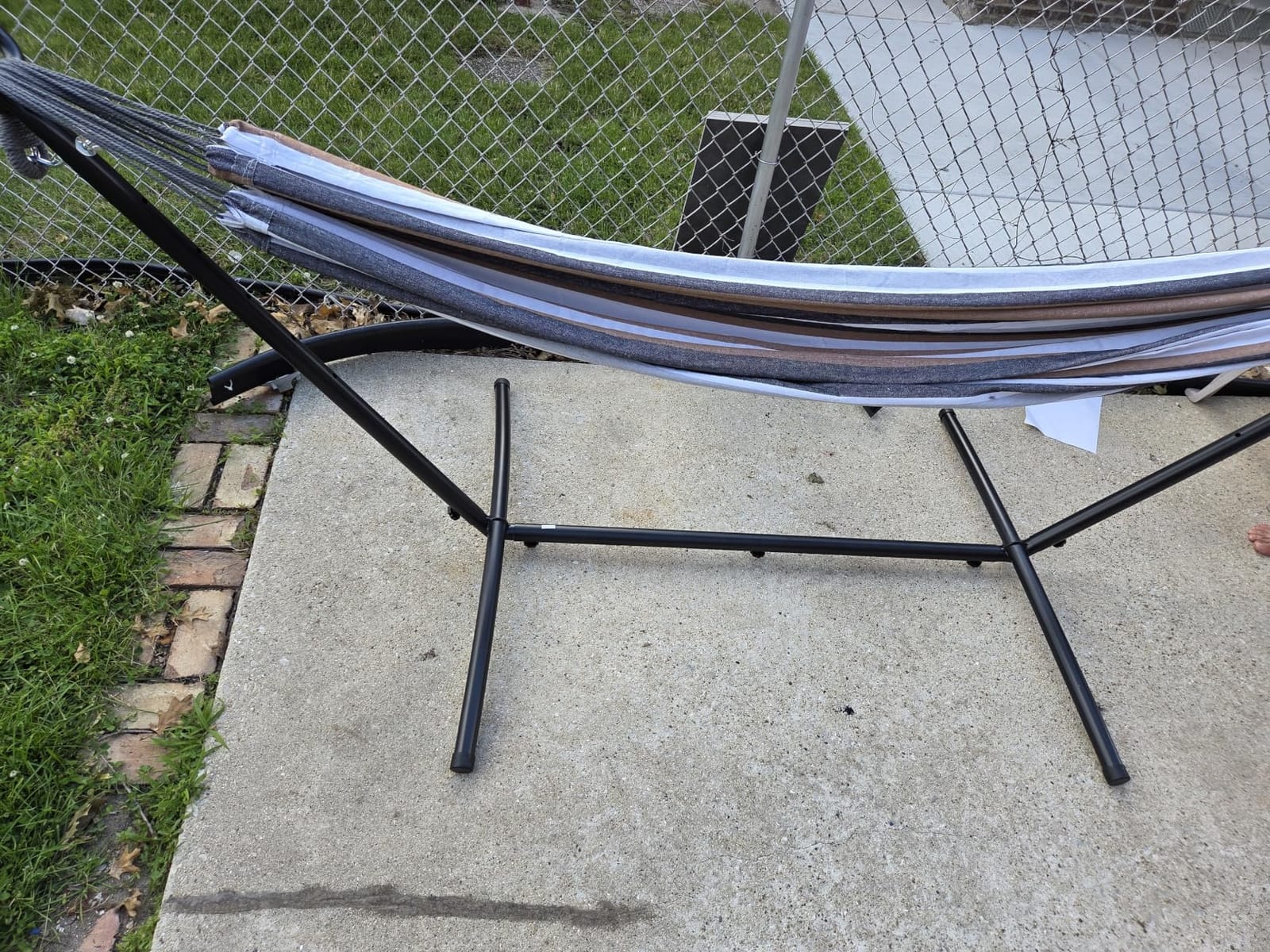 PNAEUT Double Hammock with Stand for Outside, Heavy-Duty, Portable (Chasm) | 450 lbs, 9FT, Space Saving, 2 Person, Heavy-Duty Steel Frame, Easy Assembly, Indoor Outdoor Patio customer photo 2