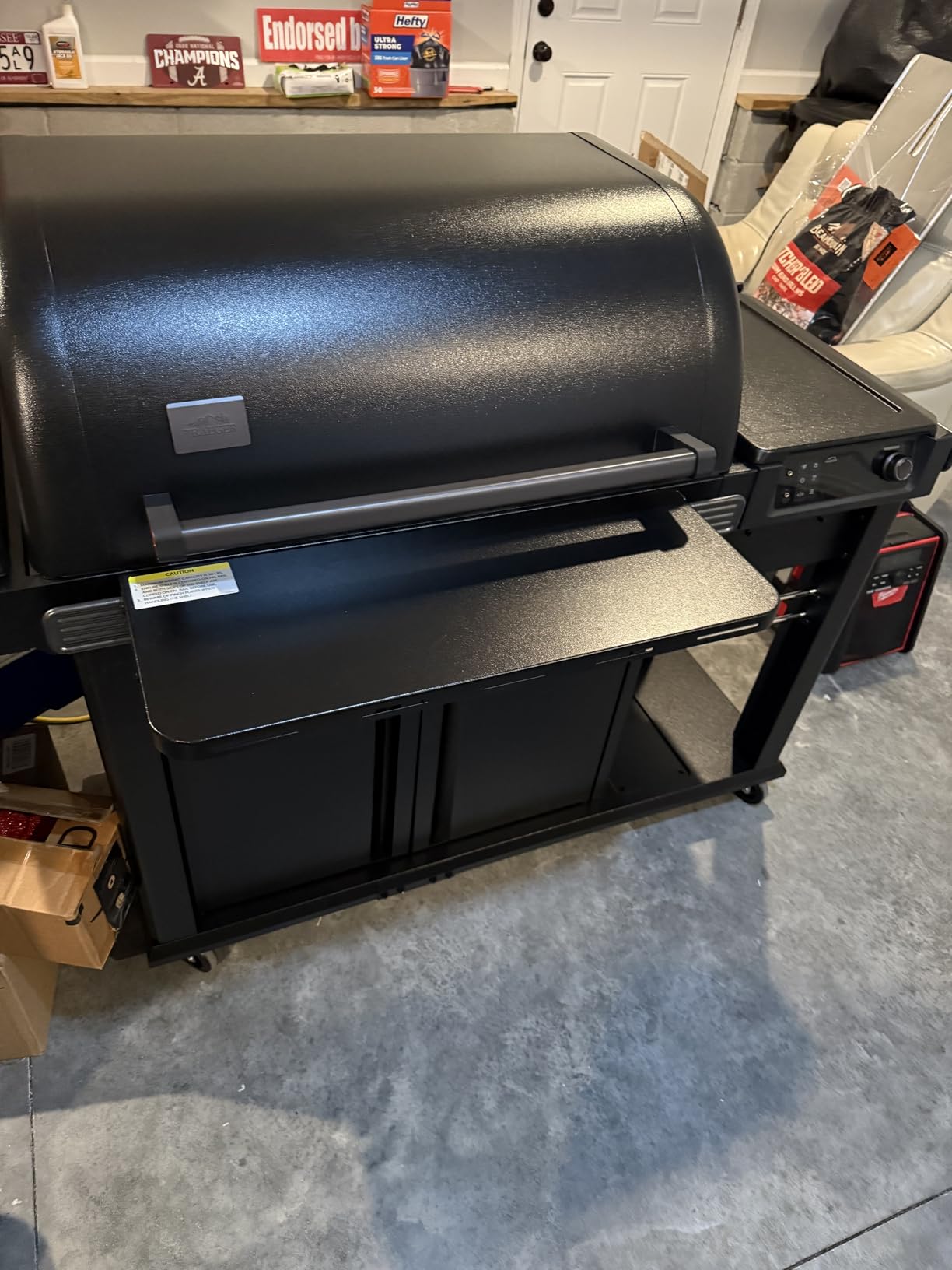 Traeger Woodridge Elite Wood Pellet Grill & Smoker, 970 Sq In, WiFi customer photo 2