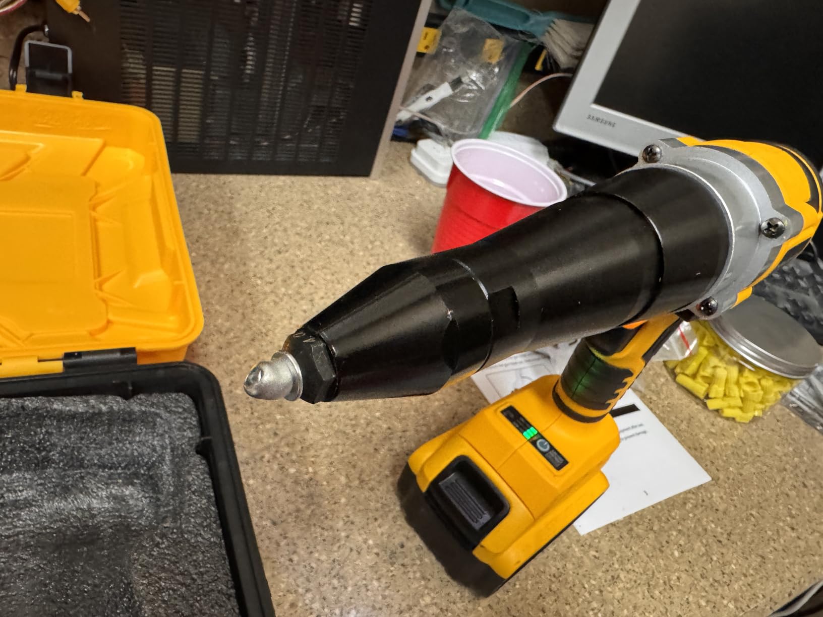 Cordless Rivet Gun Compatible with Dewalt 20V Max Battery, Brushless Electric Automatic Riveter for Rivets 1/8'', 5/32'', 3/16