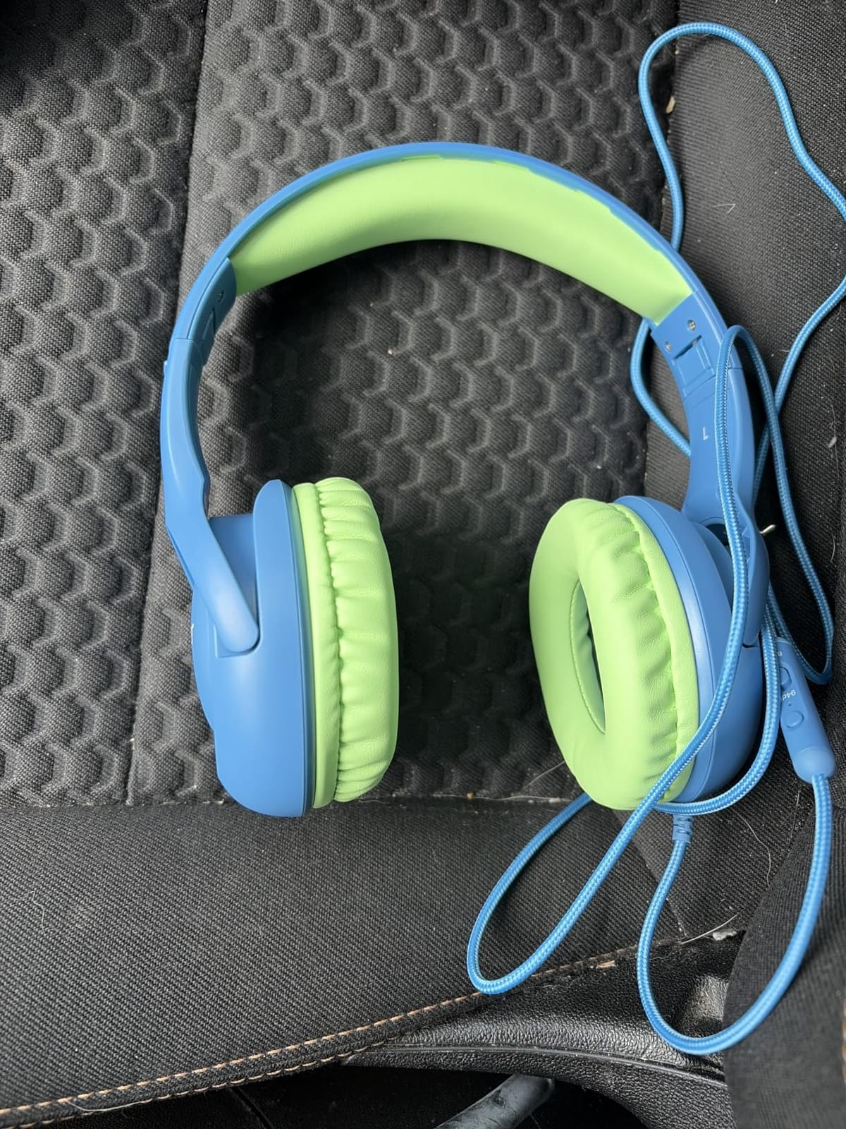 Acer Kids Headphones for School, 85-94dB Limiter, 3.5mm Jack, w/Mic HK03 | Foldable Wired Over Ear Headphones, for Toddler School/Tablet/iPad/PC/Travel, Purple-Green customer photo 2