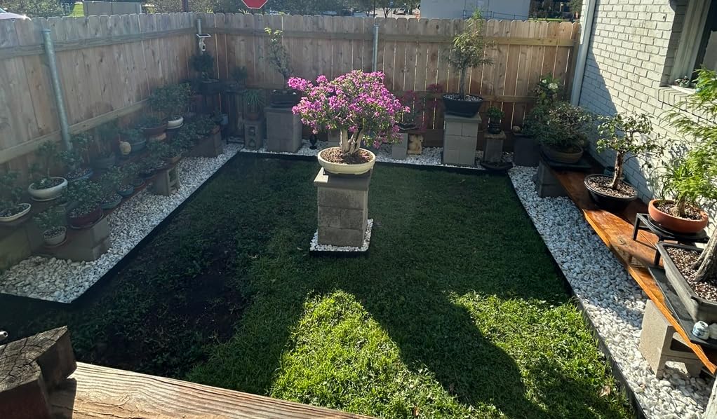 VEVOR Steel Landscape Edging, 6 Packs 40 x 8 in Rust-Resistant Metal Landscape Edging, Bendable Garden Edging Border, Heavy Duty Lawn Edging, Easy-to-Install, Flower Bed Yard Pathway Divider Black customer photo 1