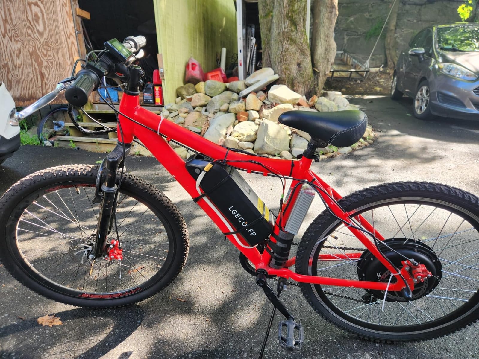 48V 15AH Ebike Battery,Built-in 30A BMS,1000W Power Output for Electric Bicycles,E-Motorcycles (48V 15AH USB-5PIN) customer photo 1