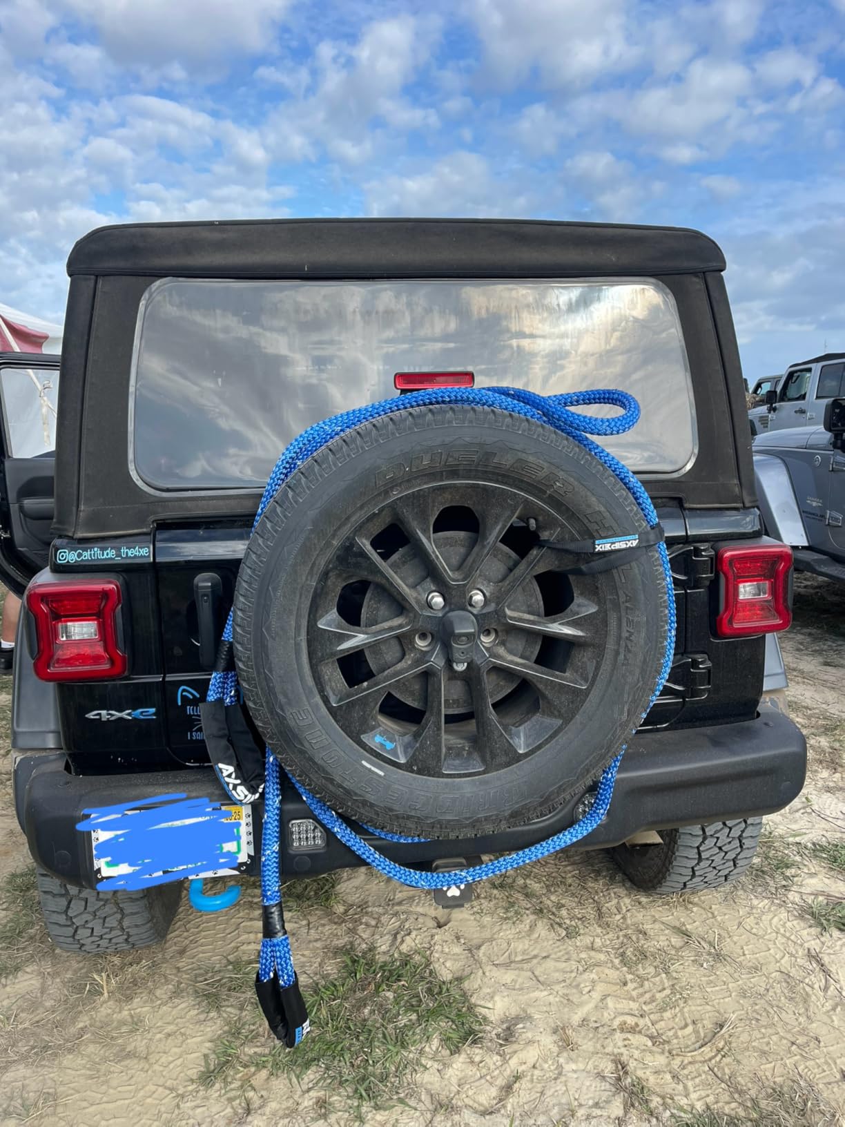 Kinetic Recovery Rope Kit (Reflective), 1.25in x 30ft 56,000Lbs, 35% High Elasticity, w/ 2 Soft Shackles, 18,666Lbs Work Load Limit for 4x4 Offroad Vehicle customer photo 2