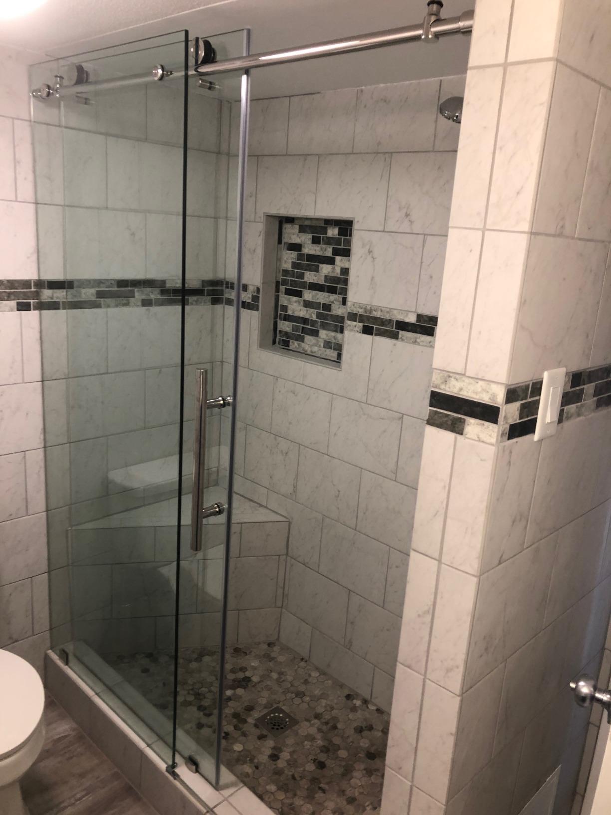 Woodbridge Frameless Bathtub Shower Doors 56-60