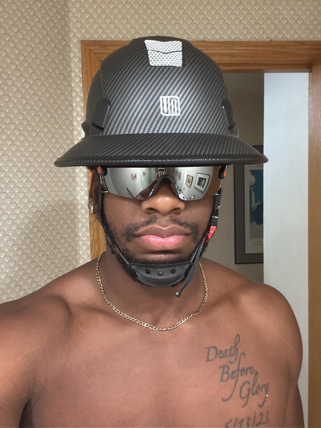 UM ULTRAMAXX Full Brim Hard Hat with Built-in Visor, ANSI Z89.1 OSHA Approved Construction Safety Helmet with Chin Strap for Men Women customer photo 2