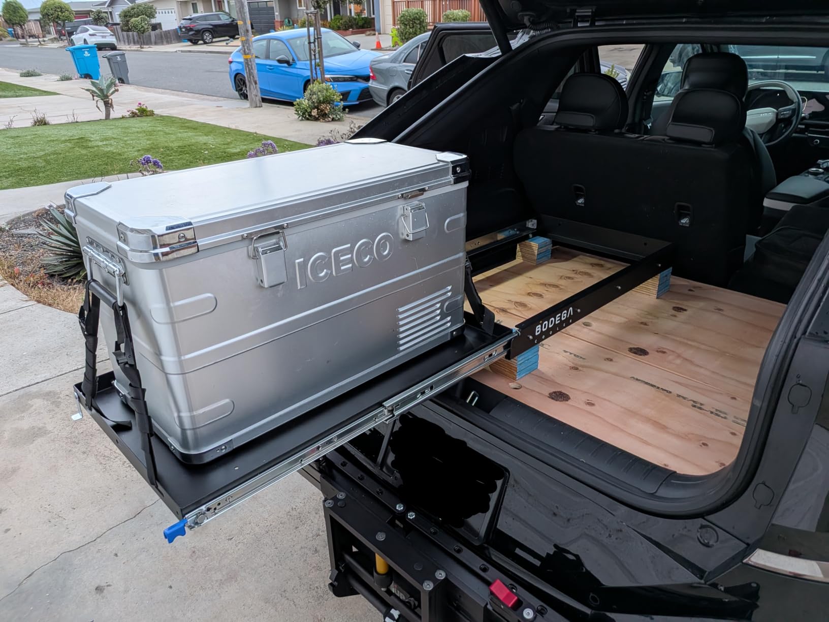 BODEGACOOLER Car Fridge Slide, Inner 29.4 x 17.2in, Vehicle Refriderator Slider with 4 Buckle Straps, Max 220 LBS/100Kg customer photo 1