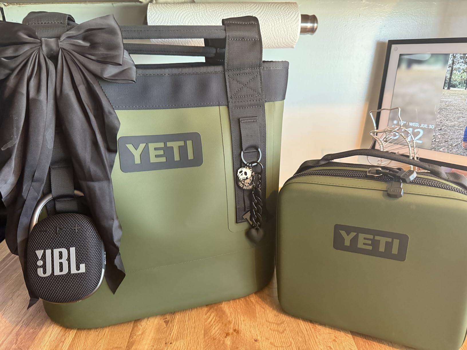 YETI Daytrip 3L Insulated Soft Cooler Lunch Box, Olive customer photo 2