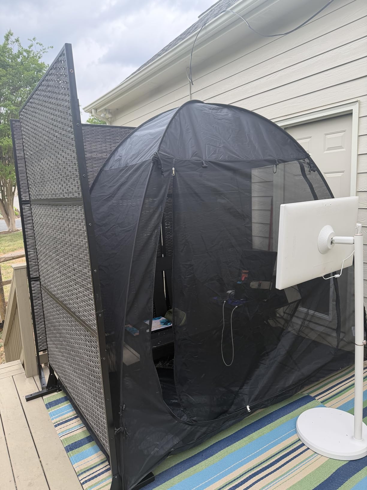 Alvantor Screen House Gazebo, 4-6 Person Pop Up Screen Tent, Instant Screen Room with Carry Bag, Outdoor Mosquito Tent Camping, Sun Shade Shelter for Patio, Garden, Backyard, Deck 10 x 10 x 7 FT customer photo 2