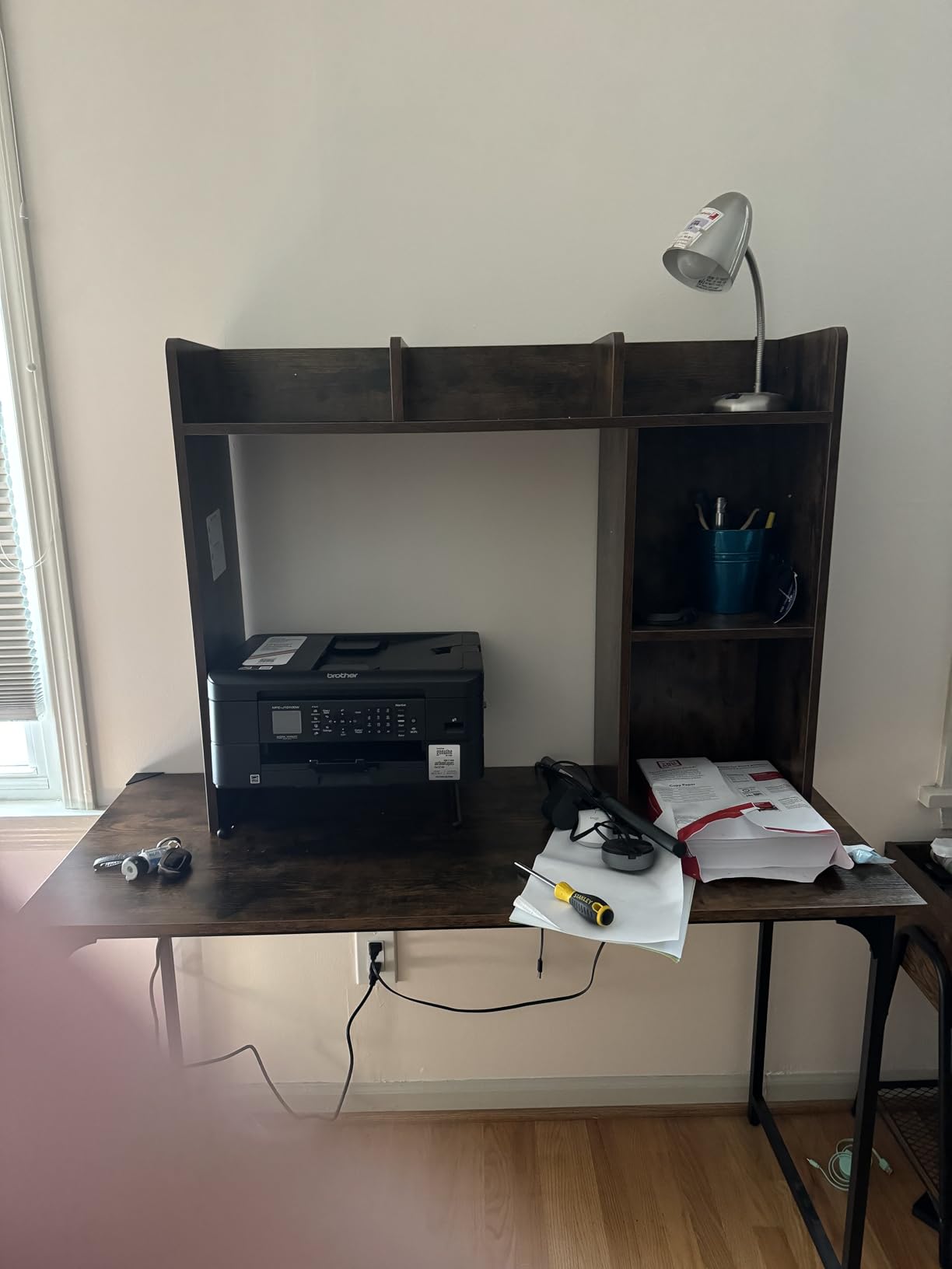 Giantex Desktop Bookshelf, Desk Hutch Dorm w/ 7 Cubes & 3 Adjustable Shelves, Desk Shelf for Up to 27