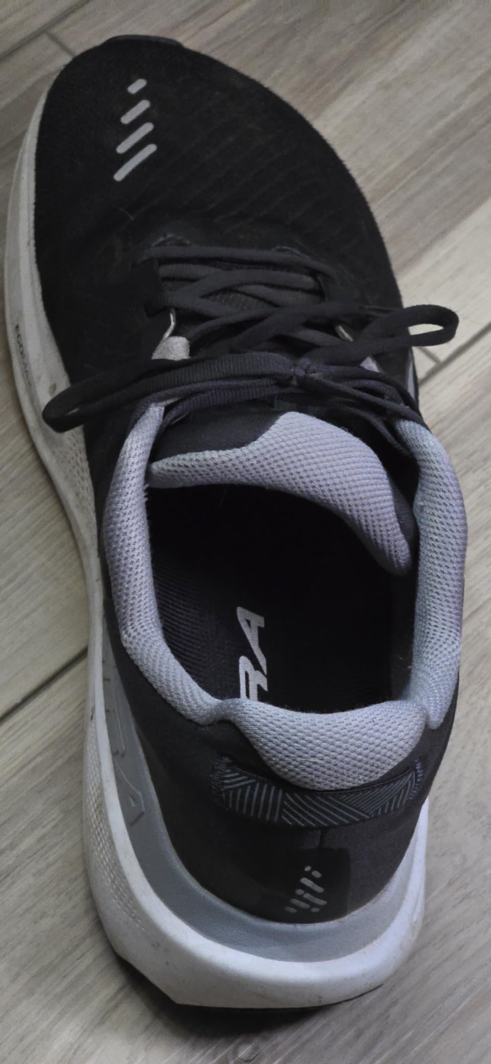 ALTRA Men's Paradigm 8 Road Running Shoe customer photo 2