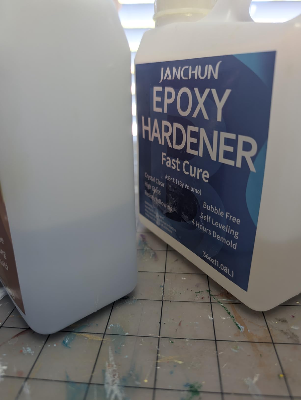 JANCHUN Crystal Clear Epoxy Resin Kit 2 Gallon, Bubble-Free, Anti-Yellowing, Self Leveling Easy Mix 1:1 Coating and Casting Resin for Table Top, Molds, Tumbler Crafts, Painting, Jewelry, DIY Gifts customer photo 2