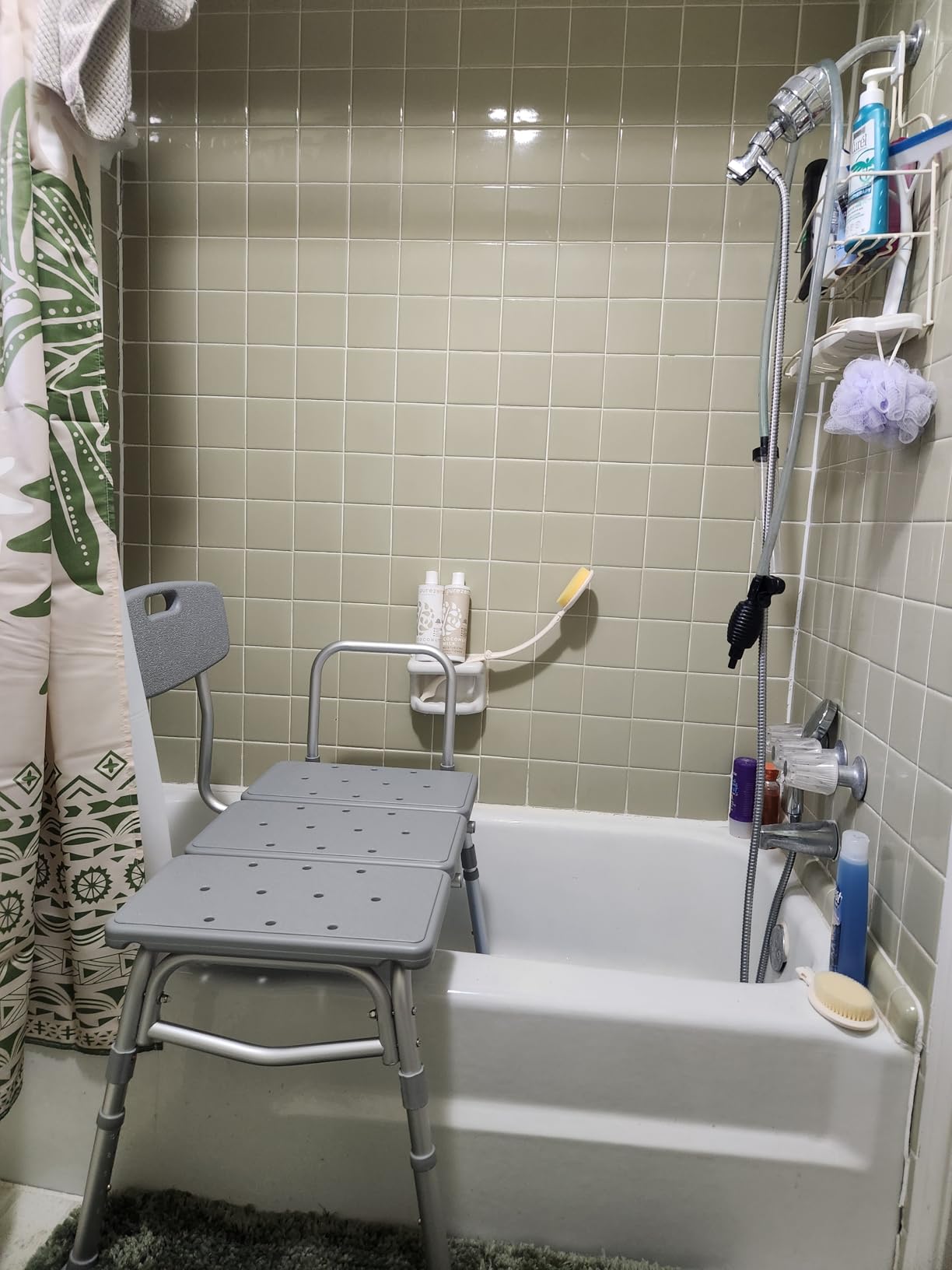 Dr. Dunley Tub Transfer Bench, 400 lb Capacity Bath & Shower Seat, Tool-Free Assembly, Anti-Slip Suction Feet, Lightweight Frame, for Seniors & Mobility Assistance customer photo 2