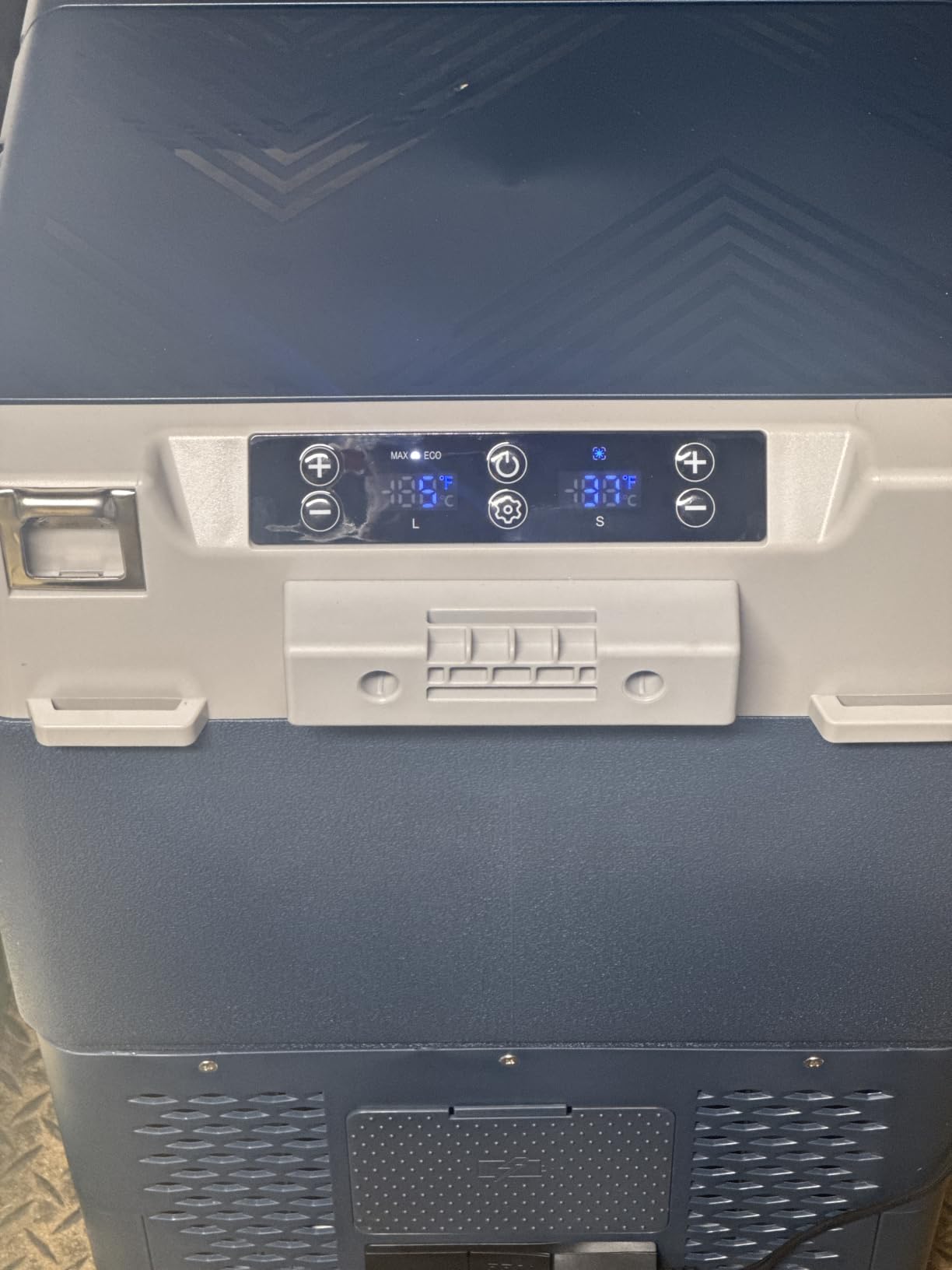 Feelfunn 12 Volt Refrigerator Car Fridge 61QT Dual Zone Electric Cooler | -4℉~68℉ Car Refrigerator 12V Cooler, 15-Min Fast Cooling, 12/24V DC 100-240V AC Portable Freezer for Travel Camping RV Home customer photo 1