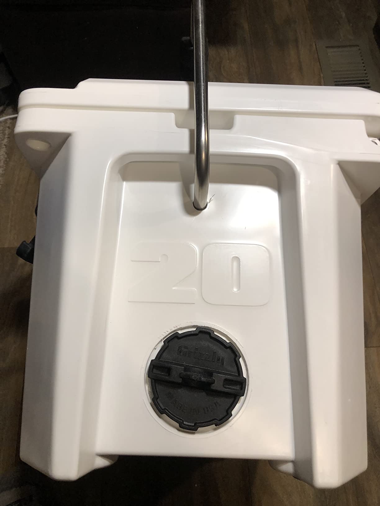 Grizzly 20 Cooler | 20 qt Ice Chest Durable Rotomolded Insulated | Made in USA | Warranty for Life | For Beach Boat Camping Fishing Hunting | G20 | Rotomolded, BearClaw Latches, Made in USA, Warranty for Life, For Beach Boat Camping Fishing Hunting Sports customer photo 1