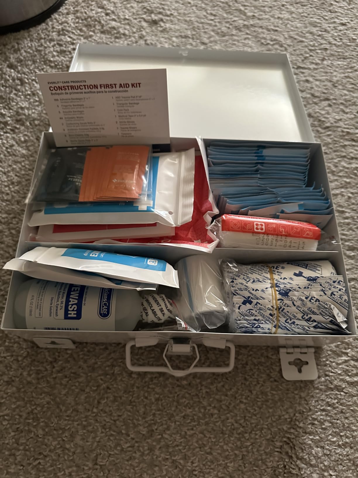 EVERLIT 185 Pcs Metal First Aid Kit for Contractors, Construction Site, OSHA Compliant, Workshop, Business, Commercial Truck Vehicle DOT, Wall Mount Box, All-Purpose customer photo 2